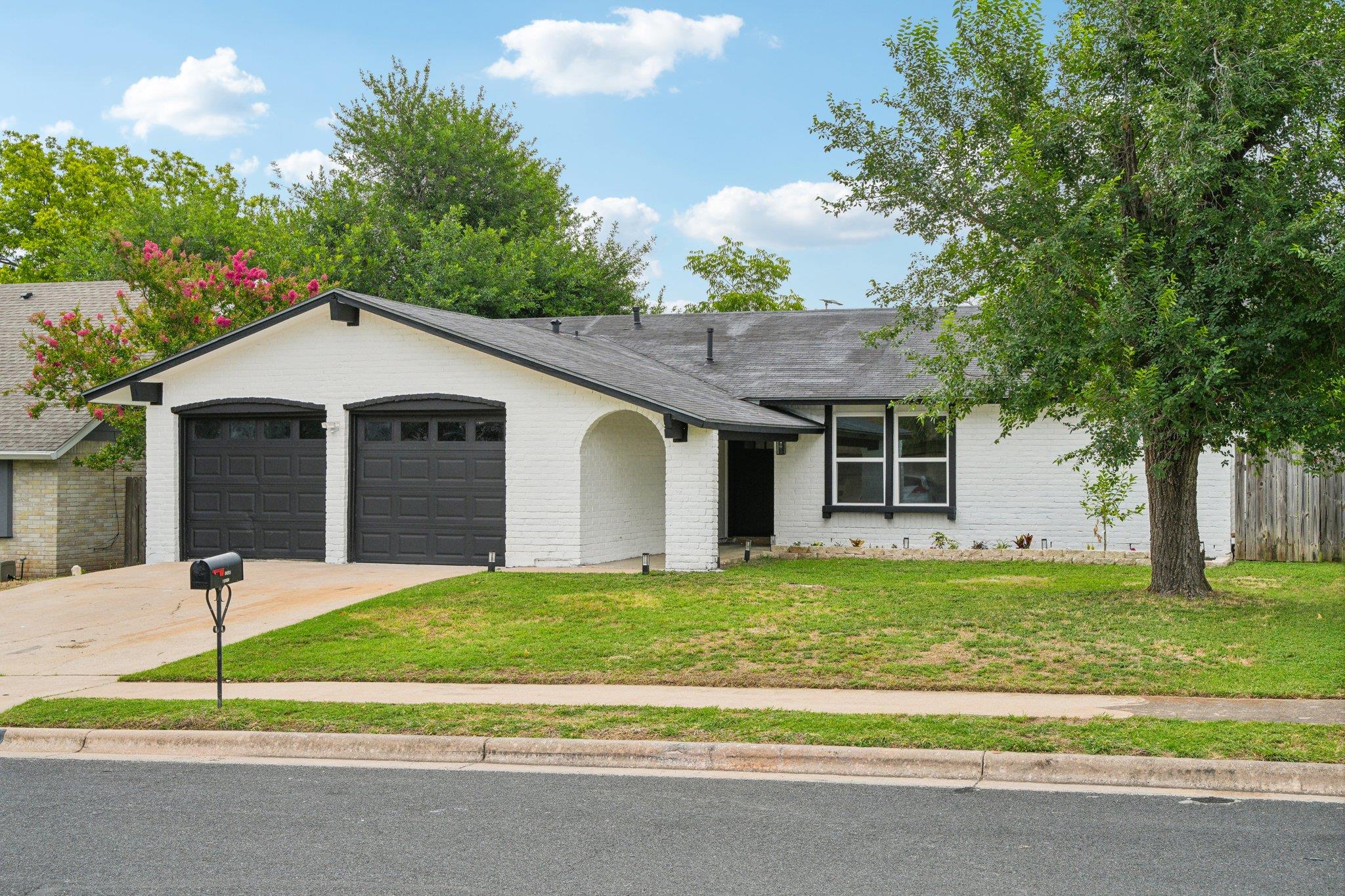 10219 W Rutland VLG