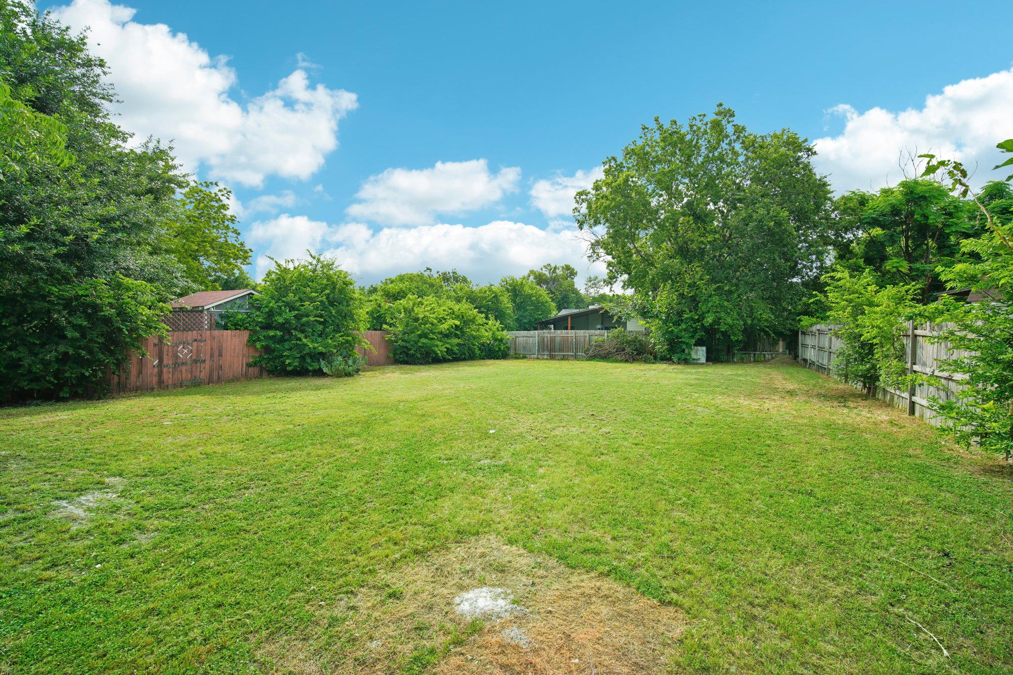 10219 W Rutland VLG