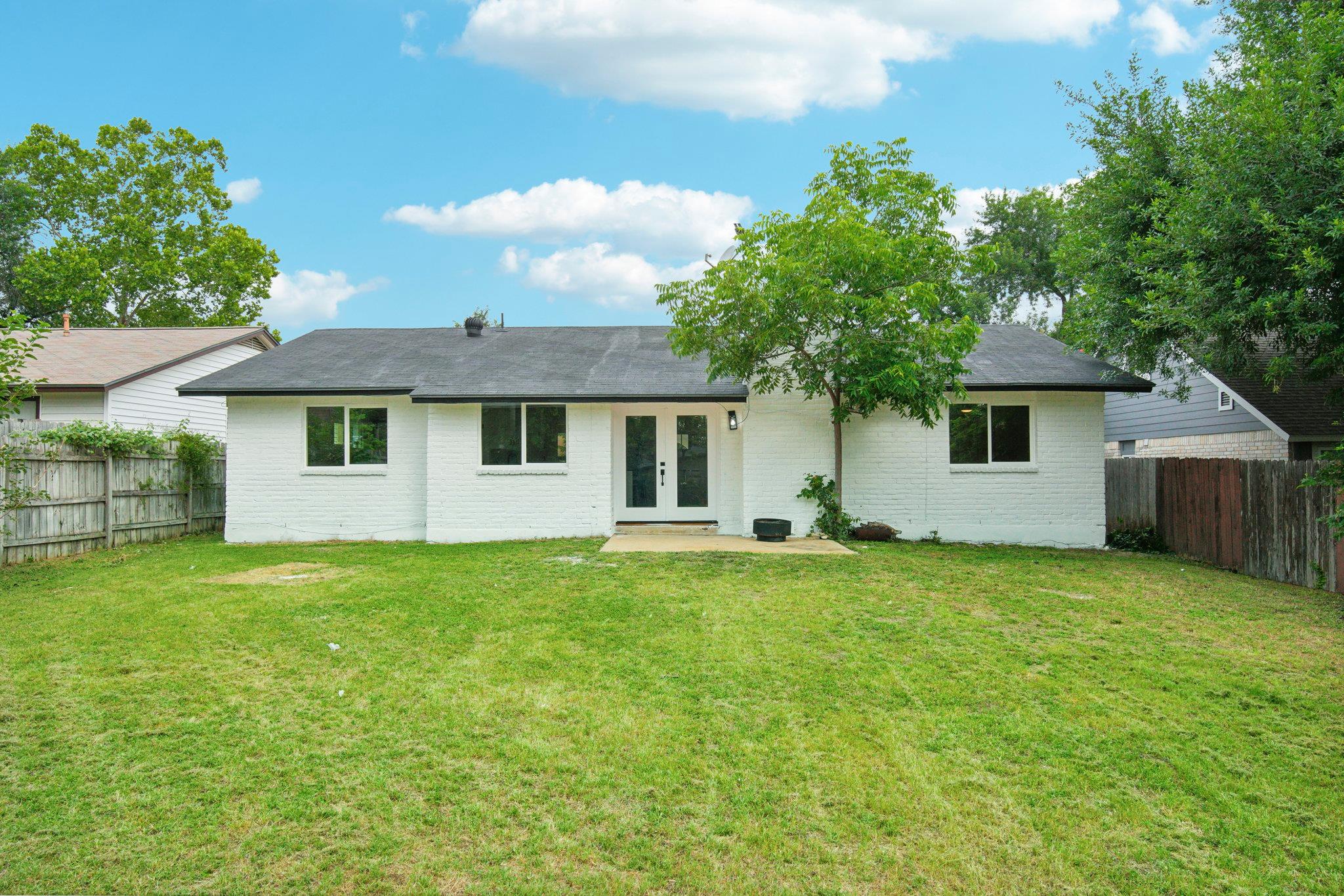 10219 W Rutland VLG