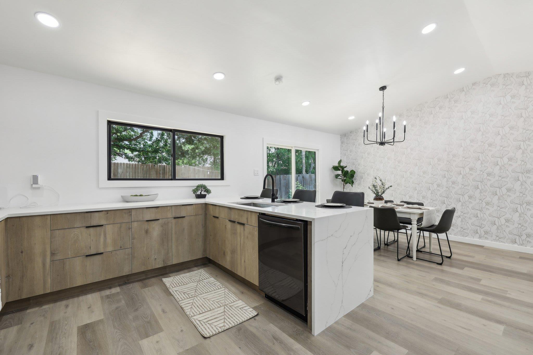 2615 Baxter DR