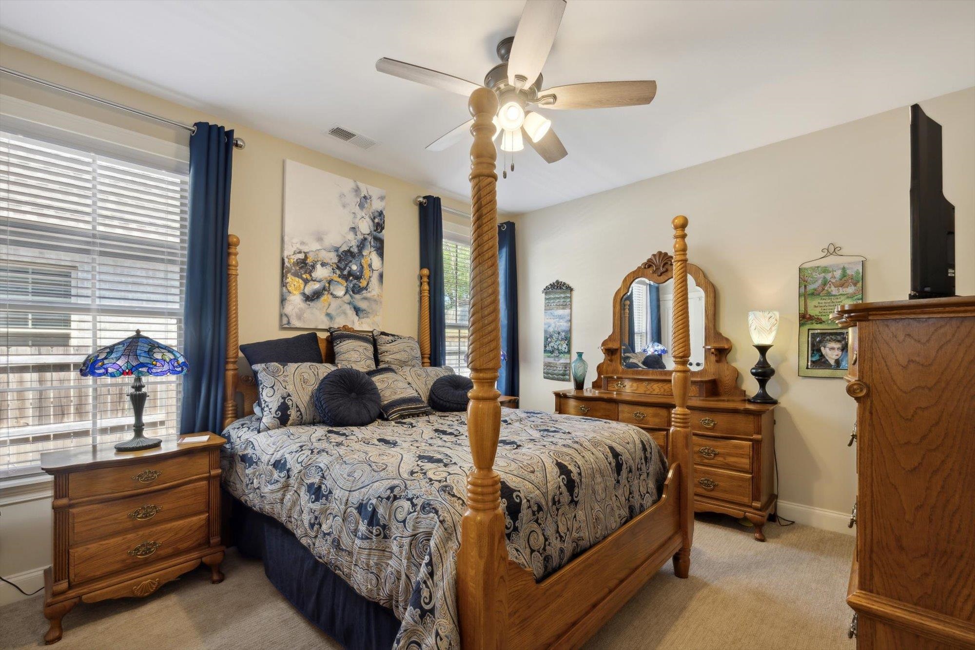 185 BURTON PLACE DR