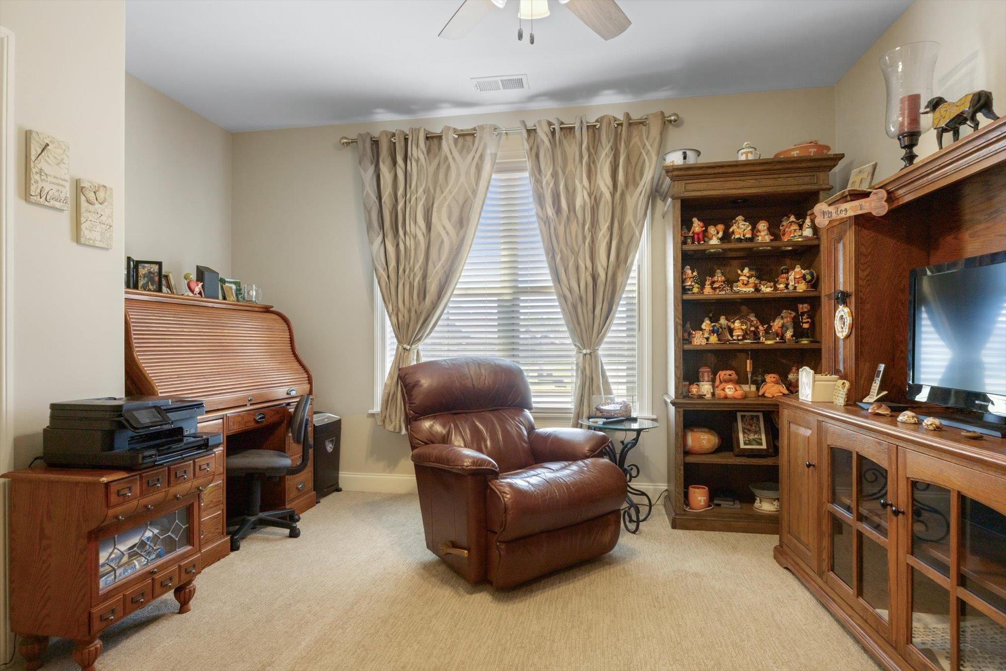 185 BURTON PLACE DR
