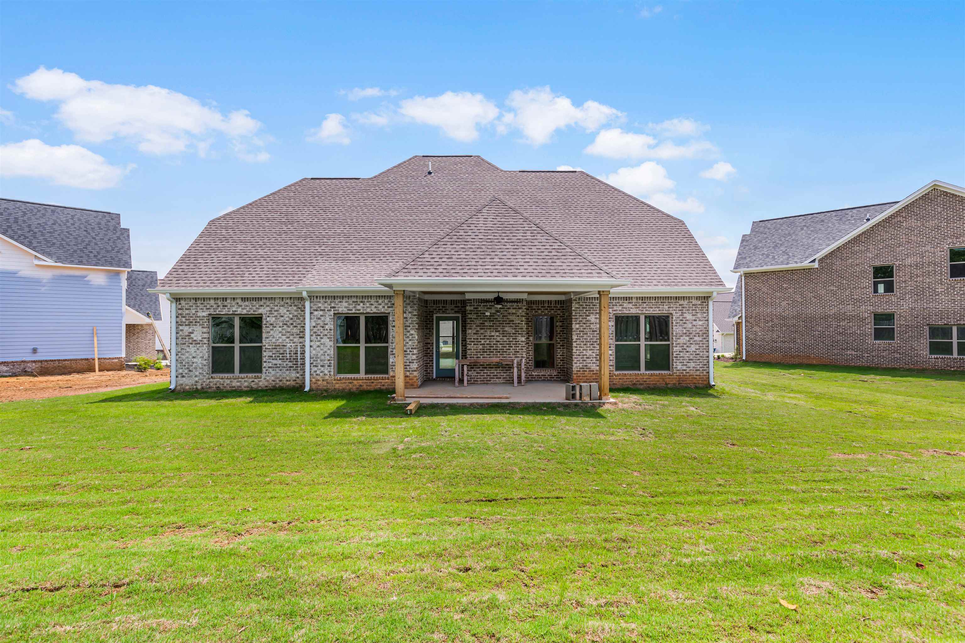 2811 PRITCHARDS LN