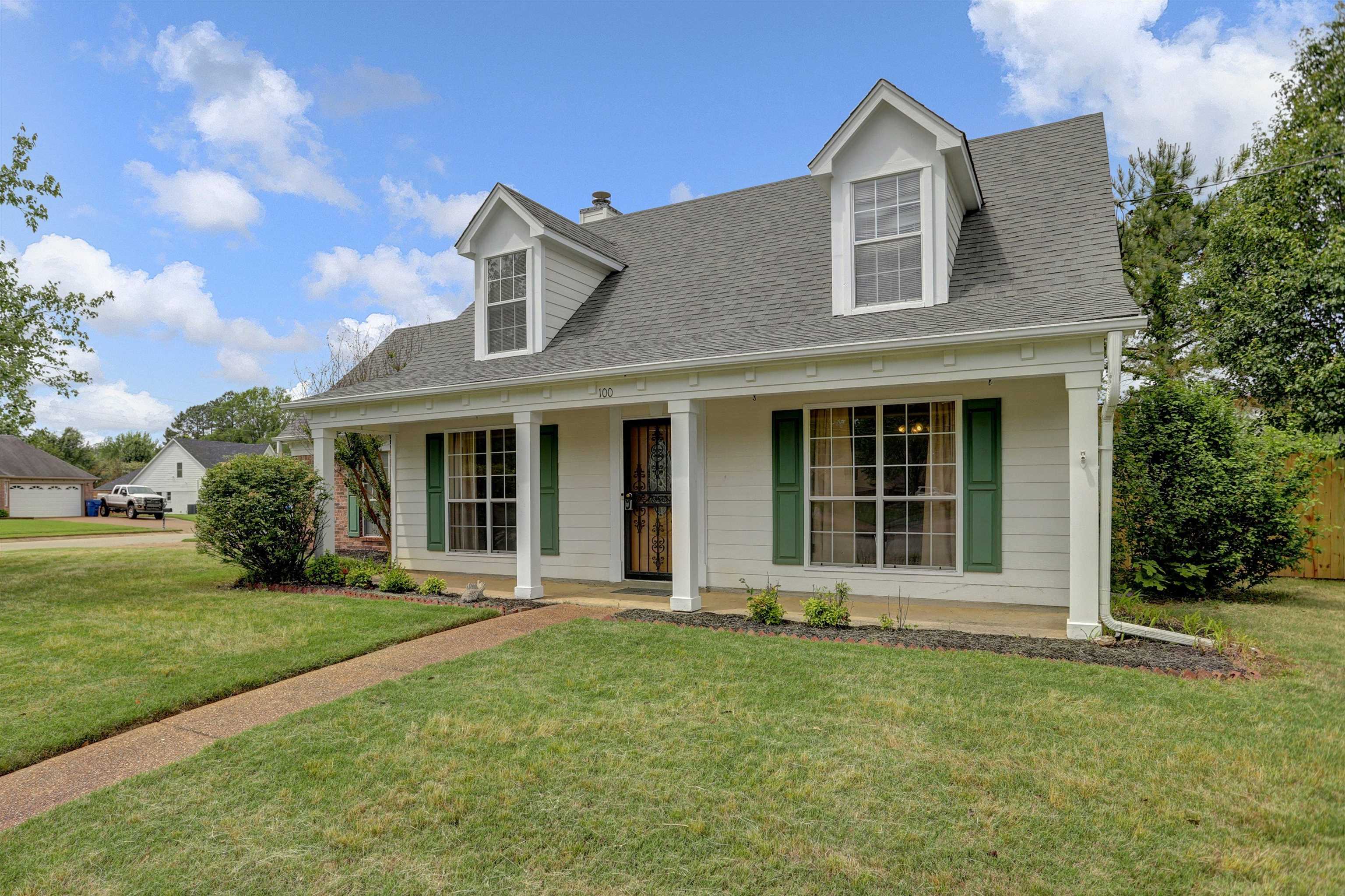 100 COTTON BEND DR