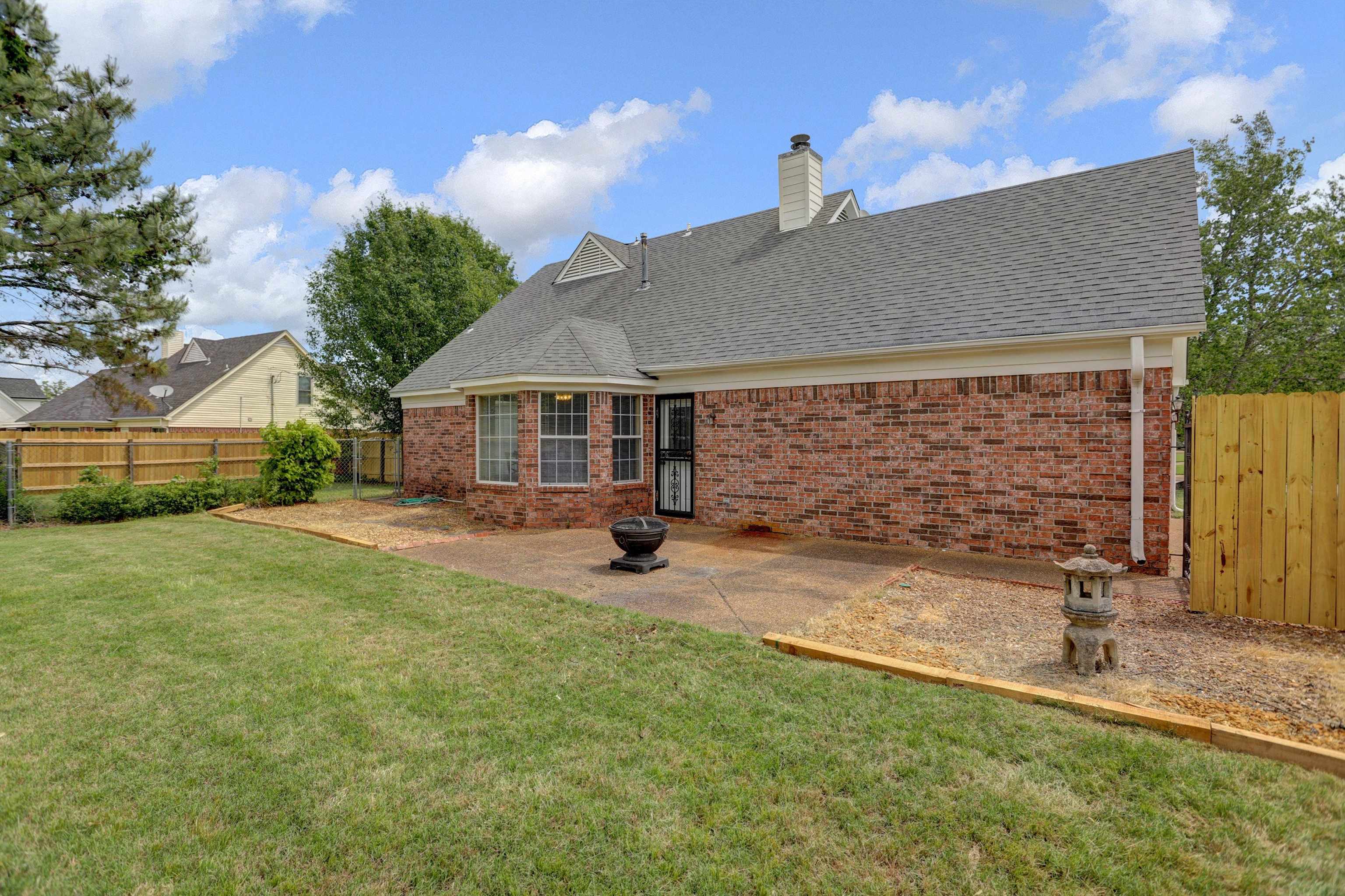 100 COTTON BEND DR