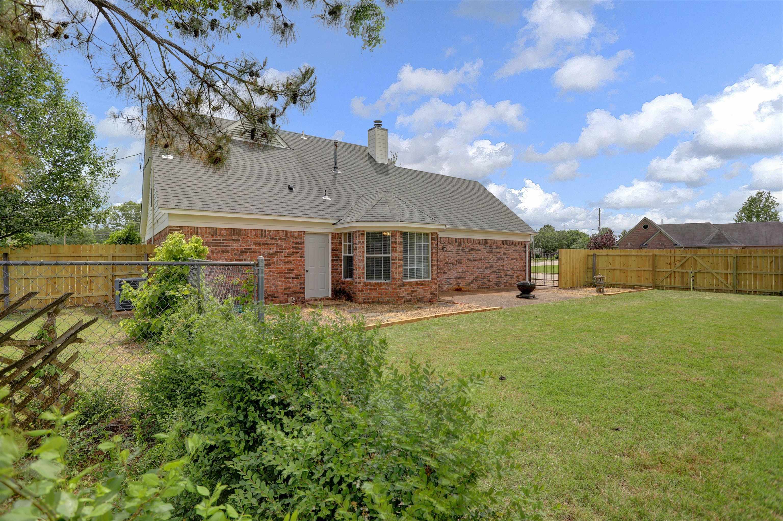 100 COTTON BEND DR