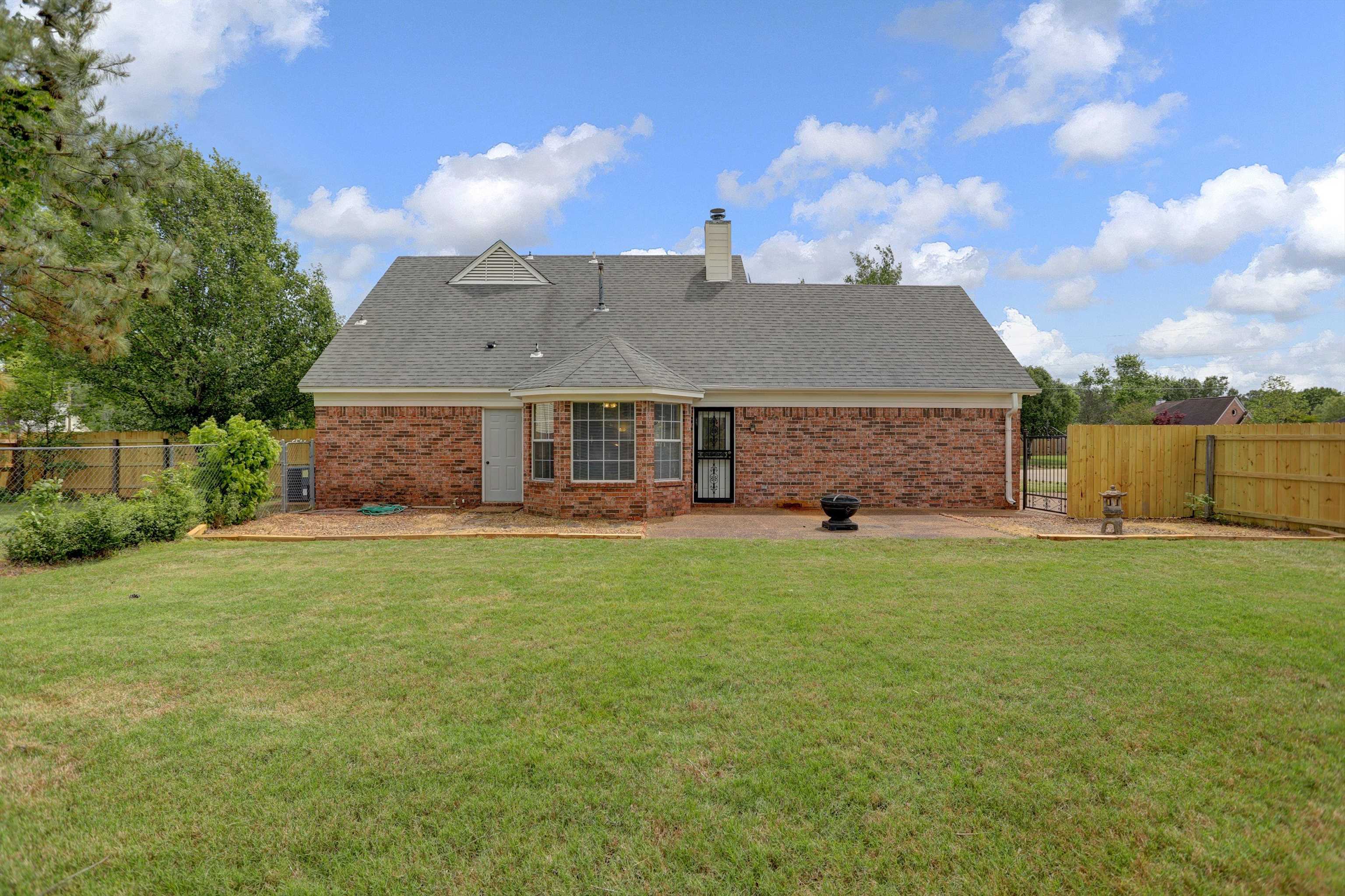 100 COTTON BEND DR