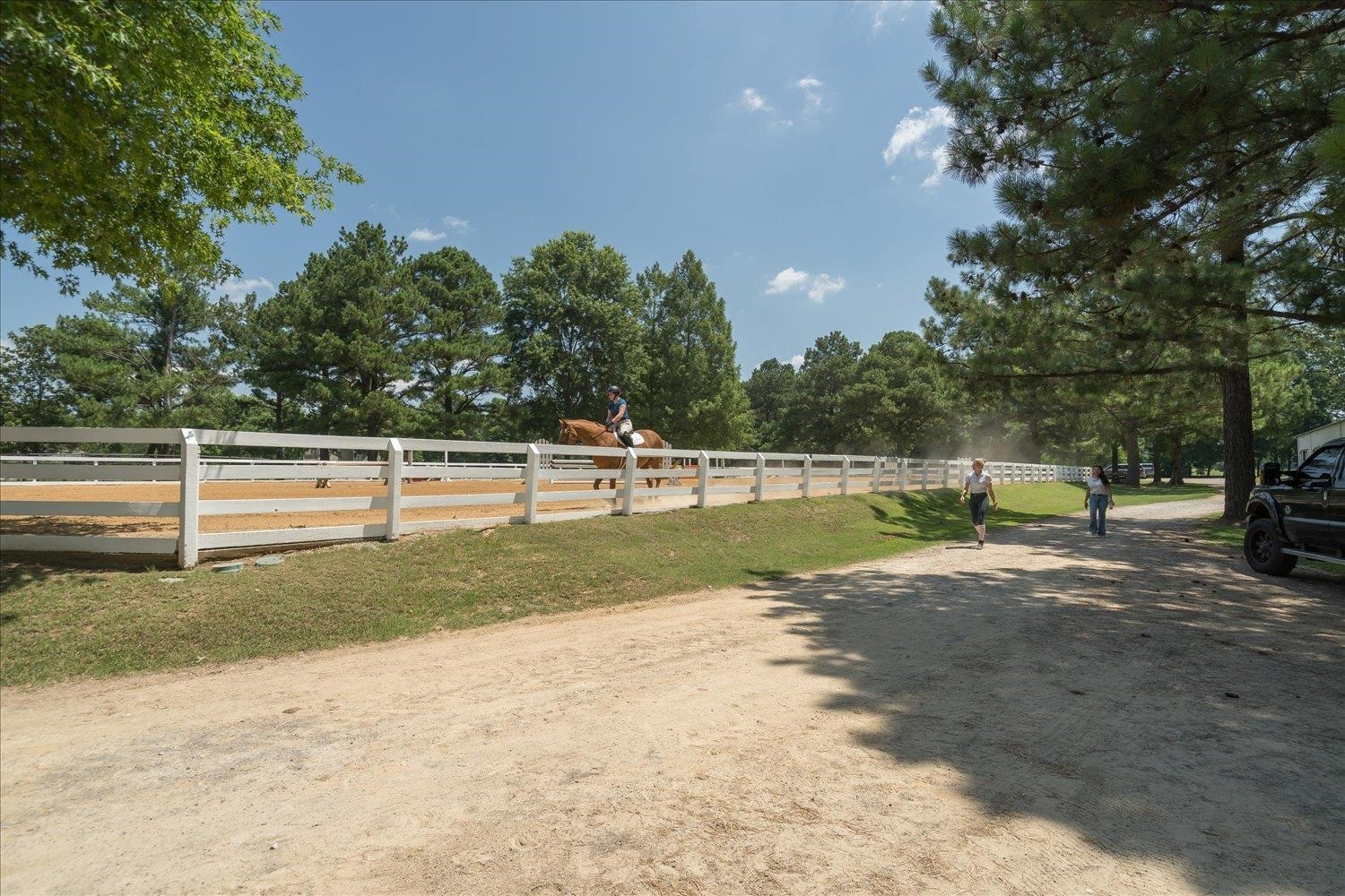 450 N REID-HOOKER RD
