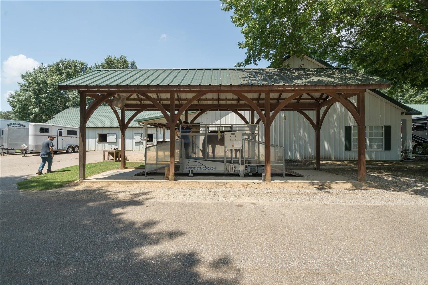 450 N REID-HOOKER RD