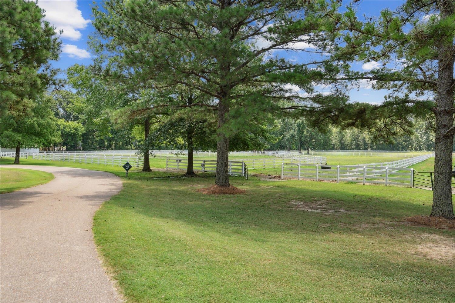 450 N REID-HOOKER RD
