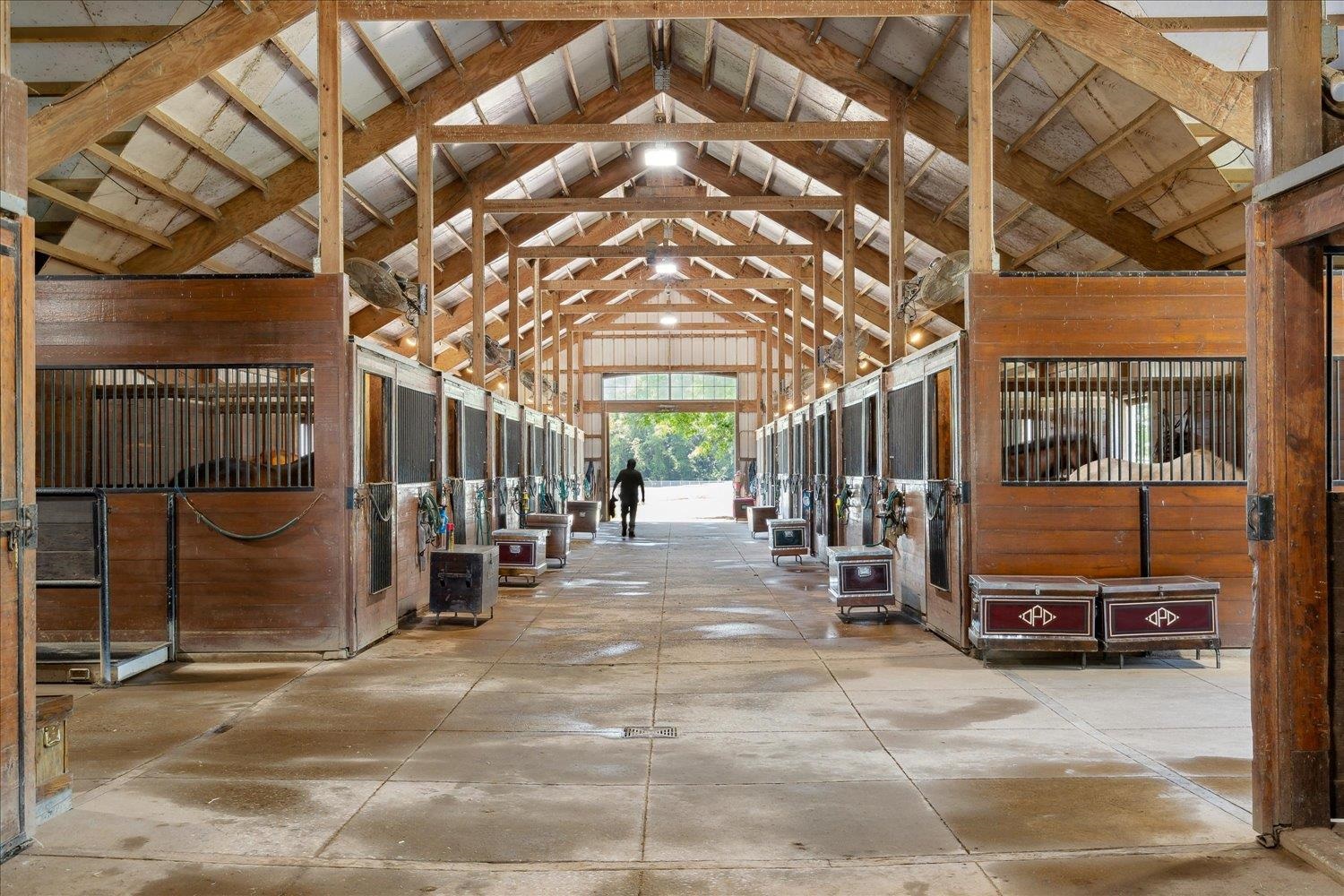 450 N REID-HOOKER RD