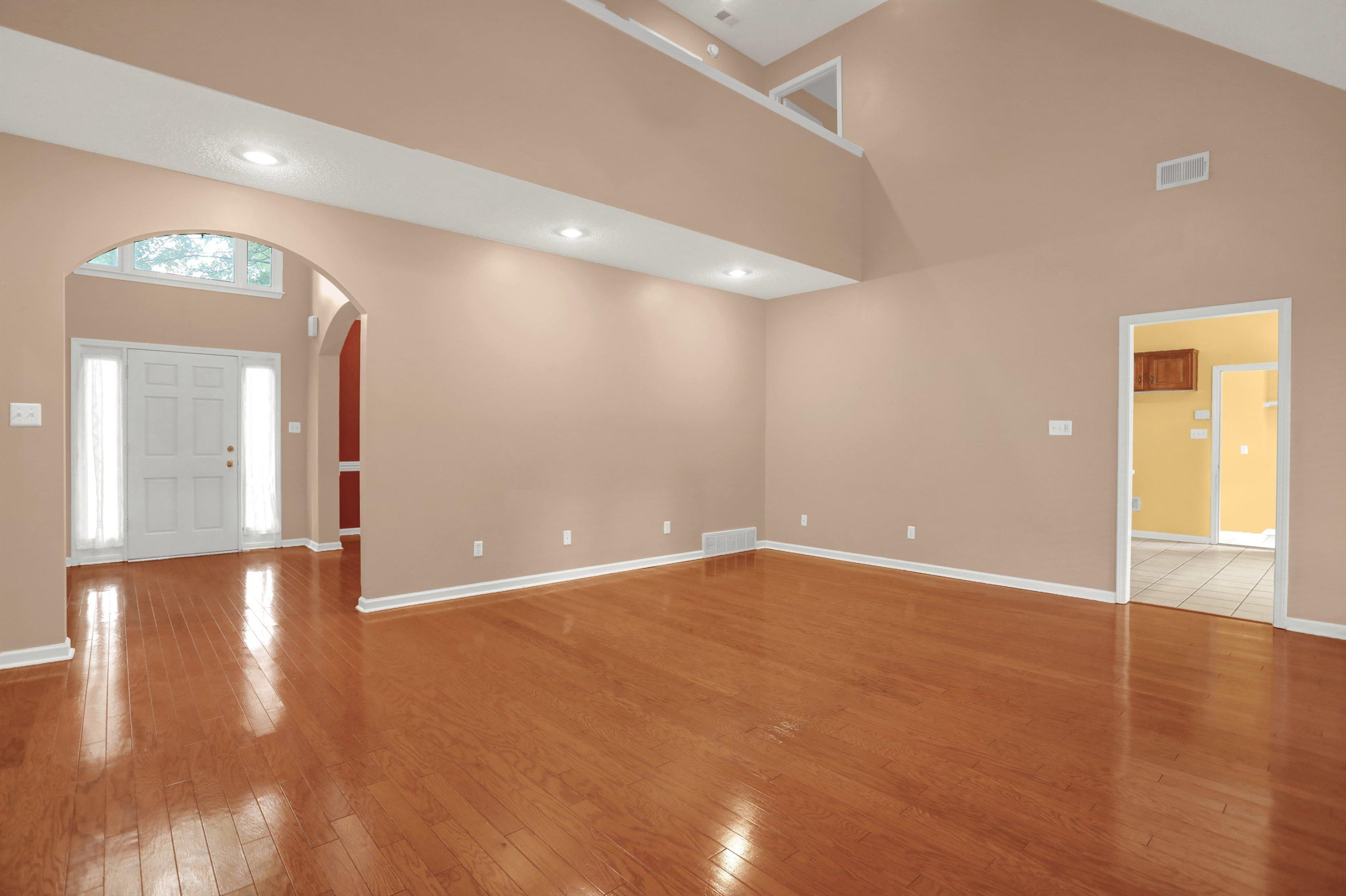 3828 LIGHTHOUSE LN