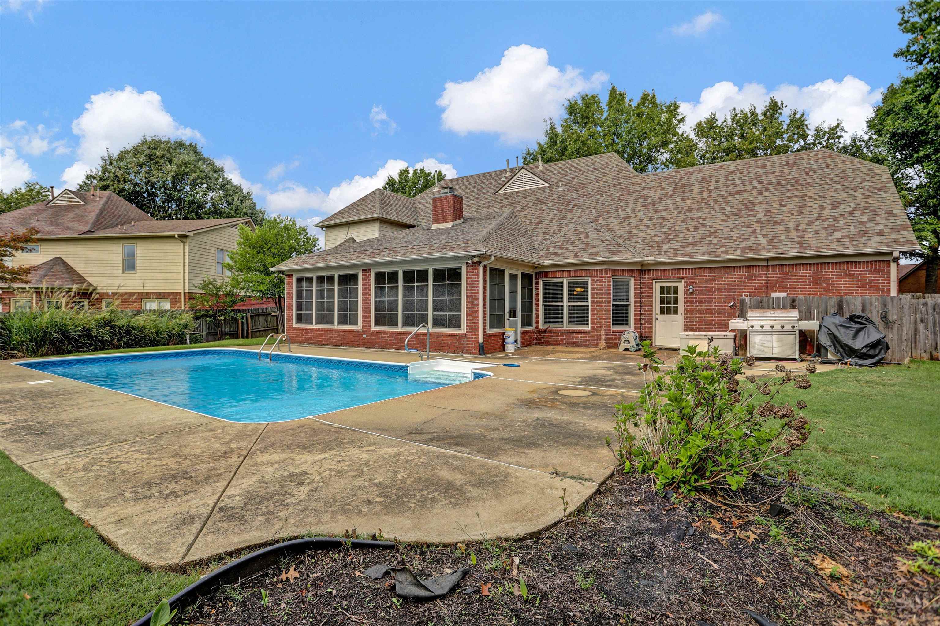 3828 LIGHTHOUSE LN