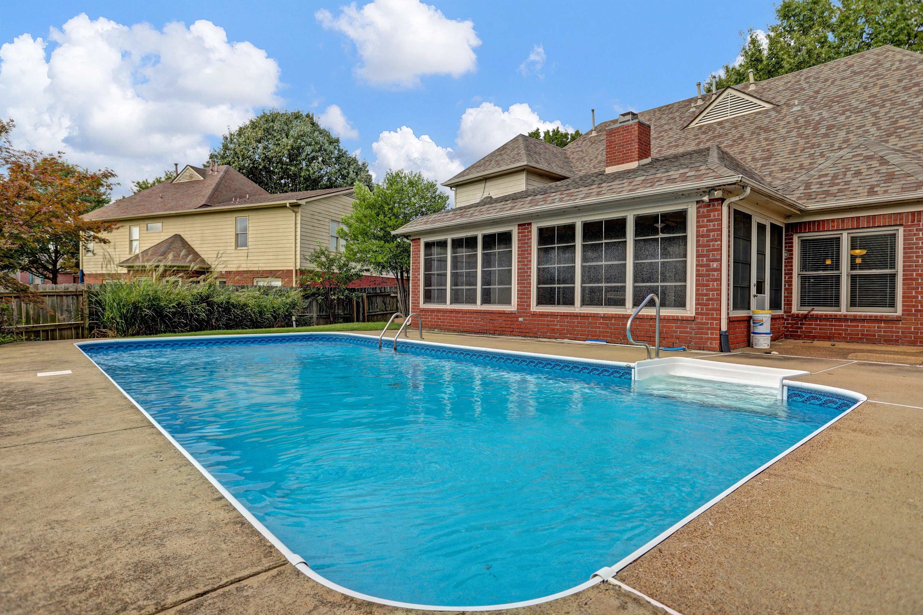 3828 LIGHTHOUSE LN