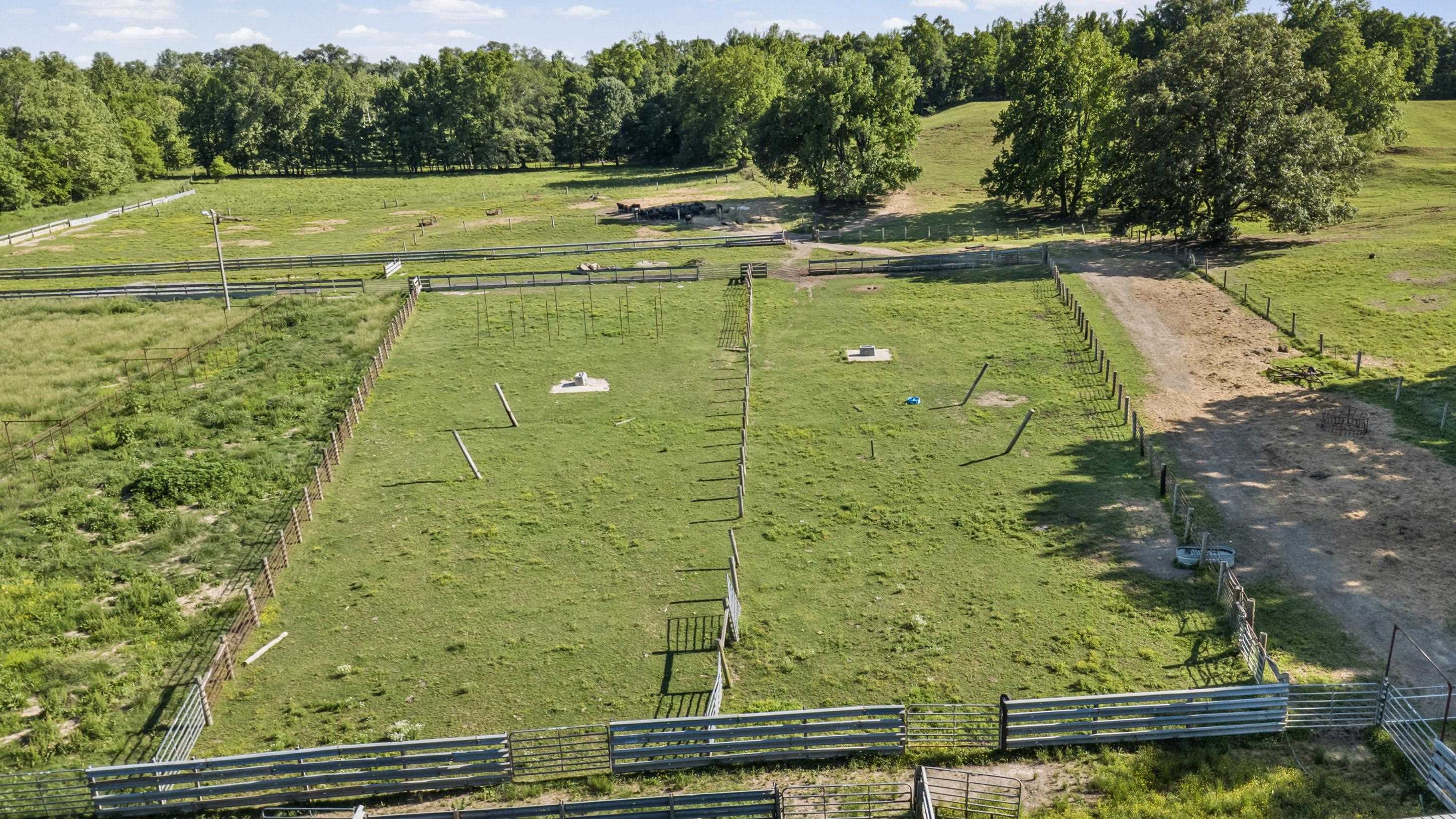 341 LONG HOLE RD