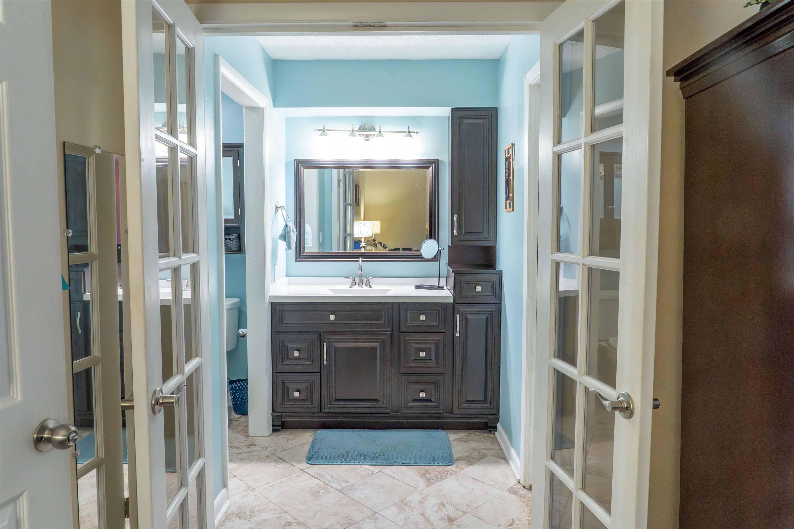 1104 N PARKWAY ST Unit: 1
