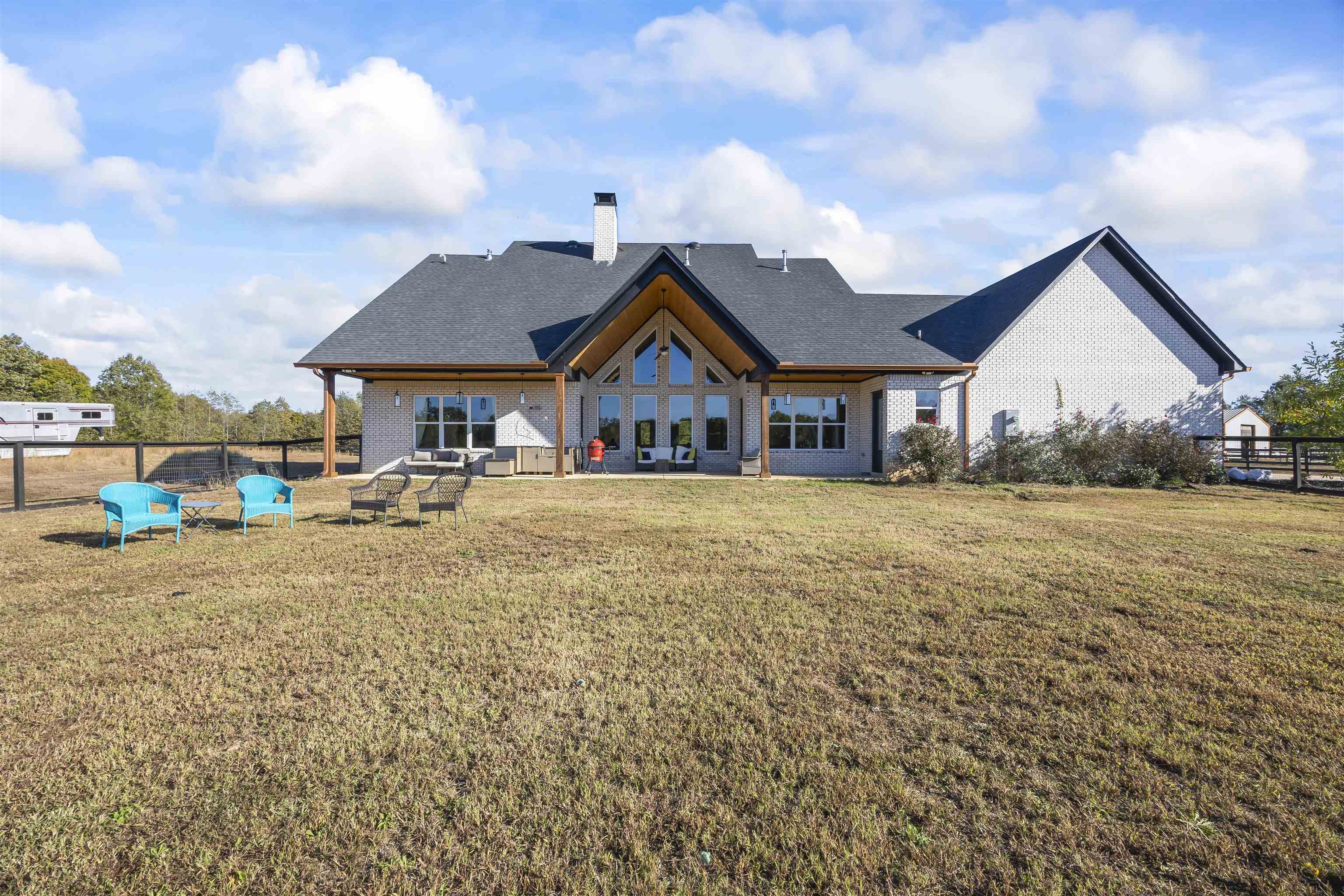 168 HUNTERSVILLE DENMARK RD