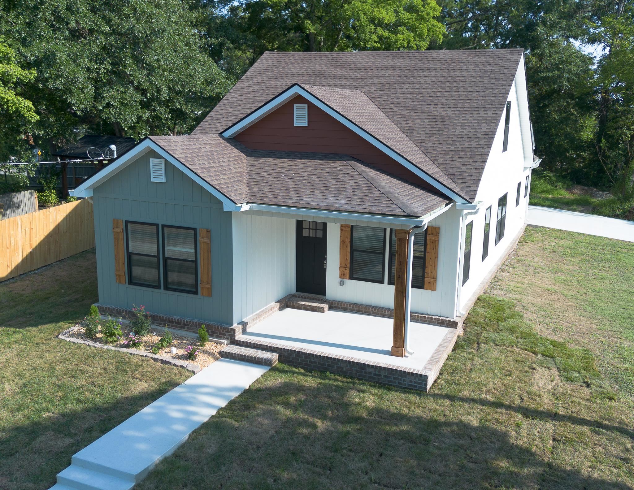 114 HATTON ST