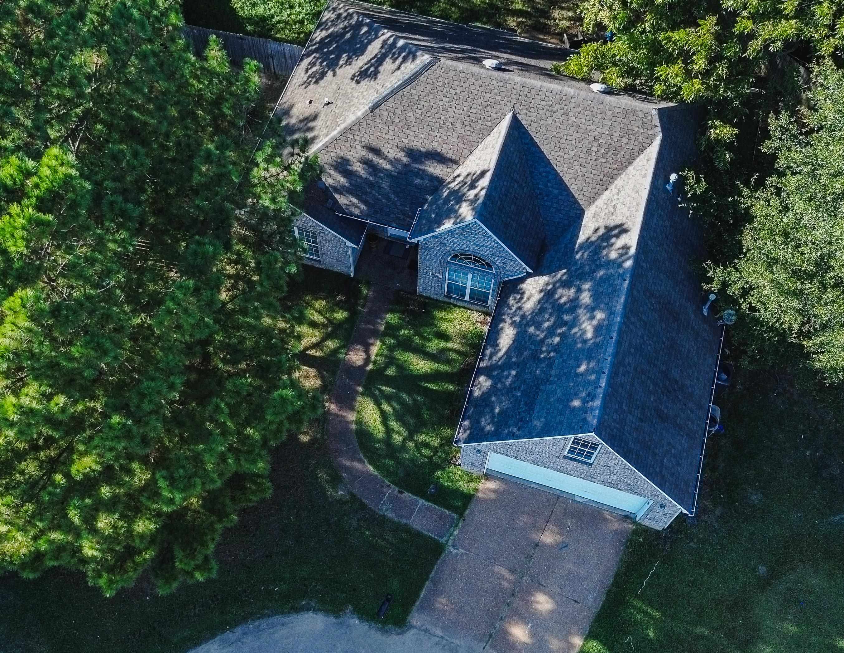 23 WEATHERSTONE DR