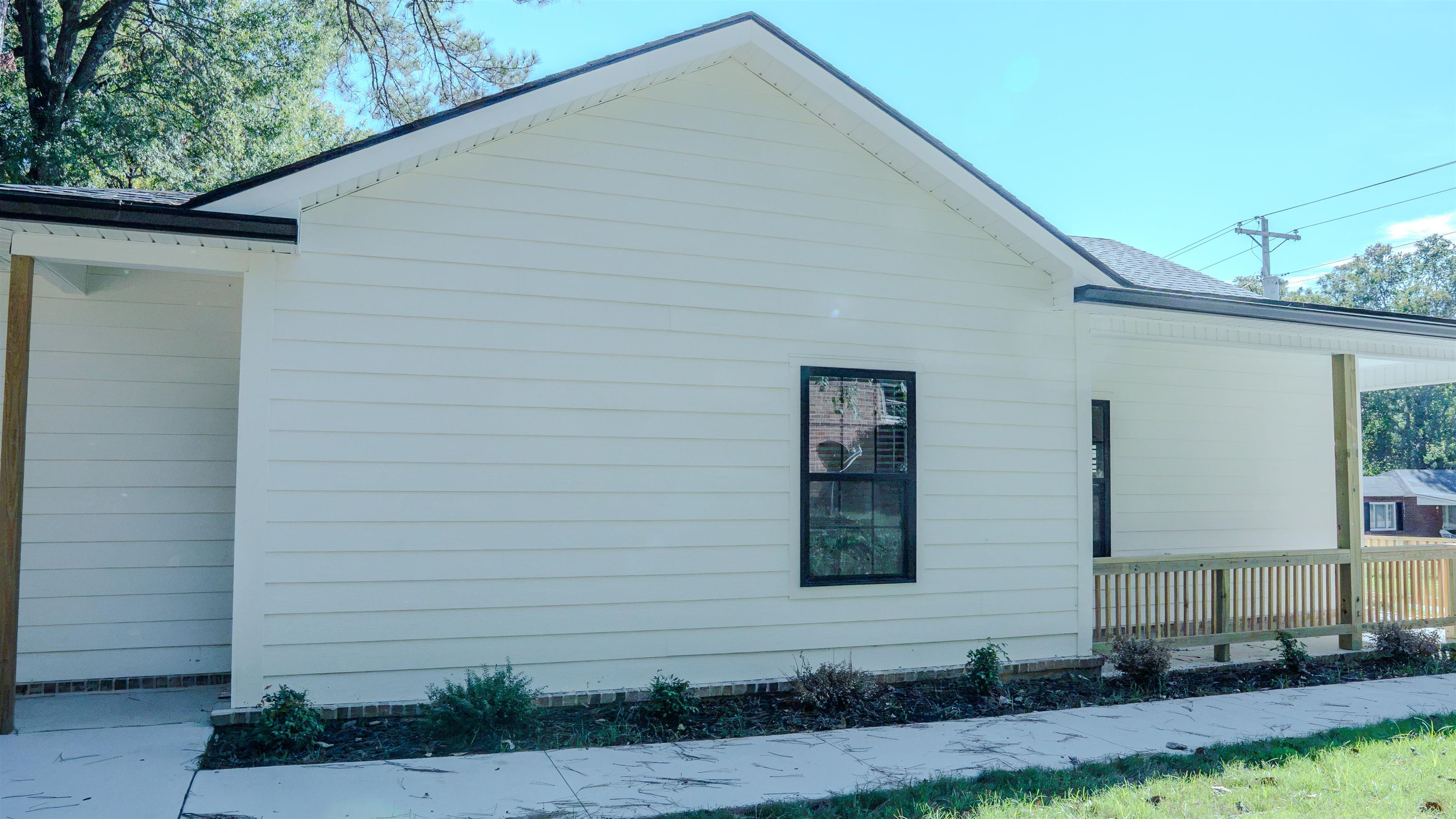 847 WESTWOOD AVE