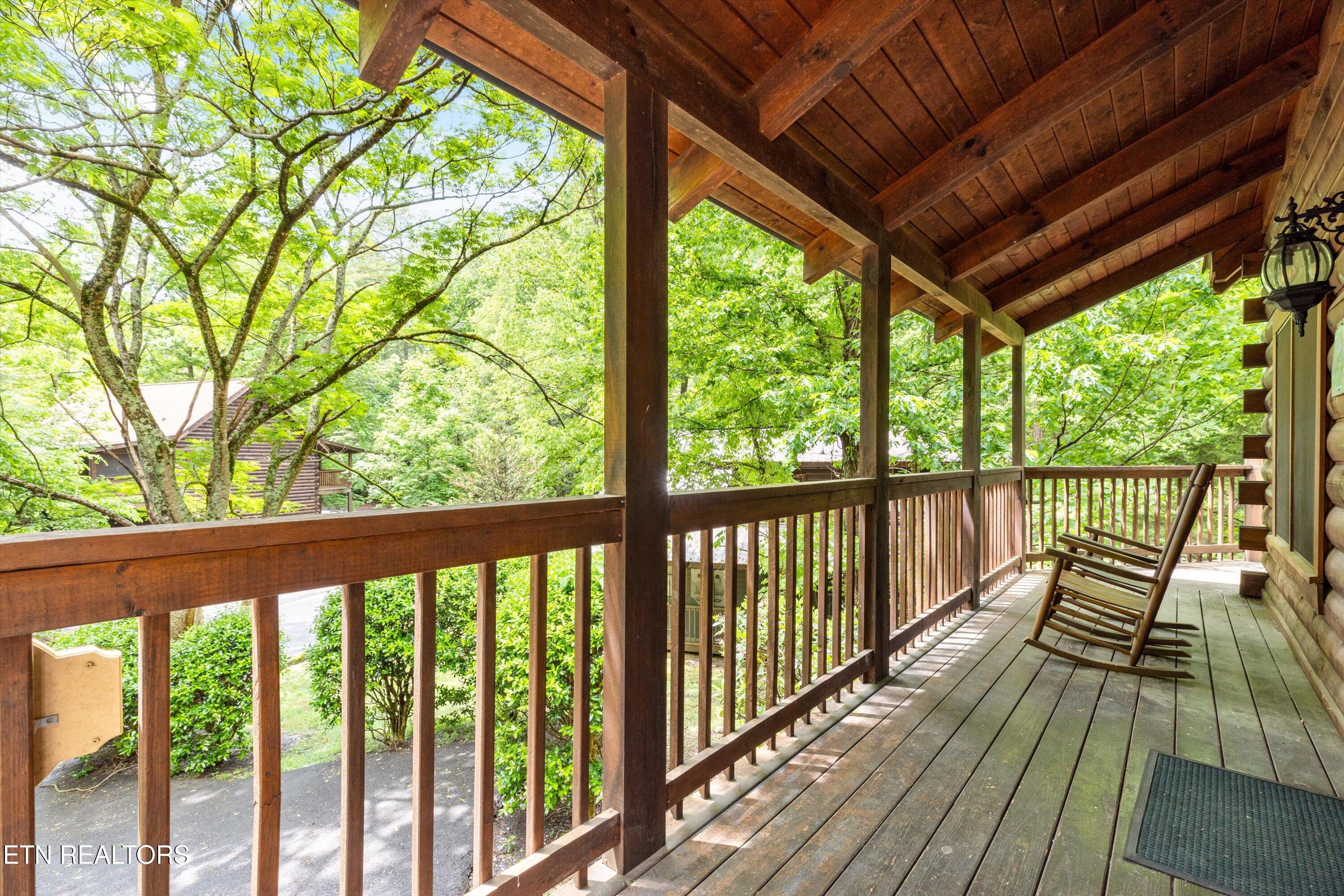 709 Grey Hawk Way