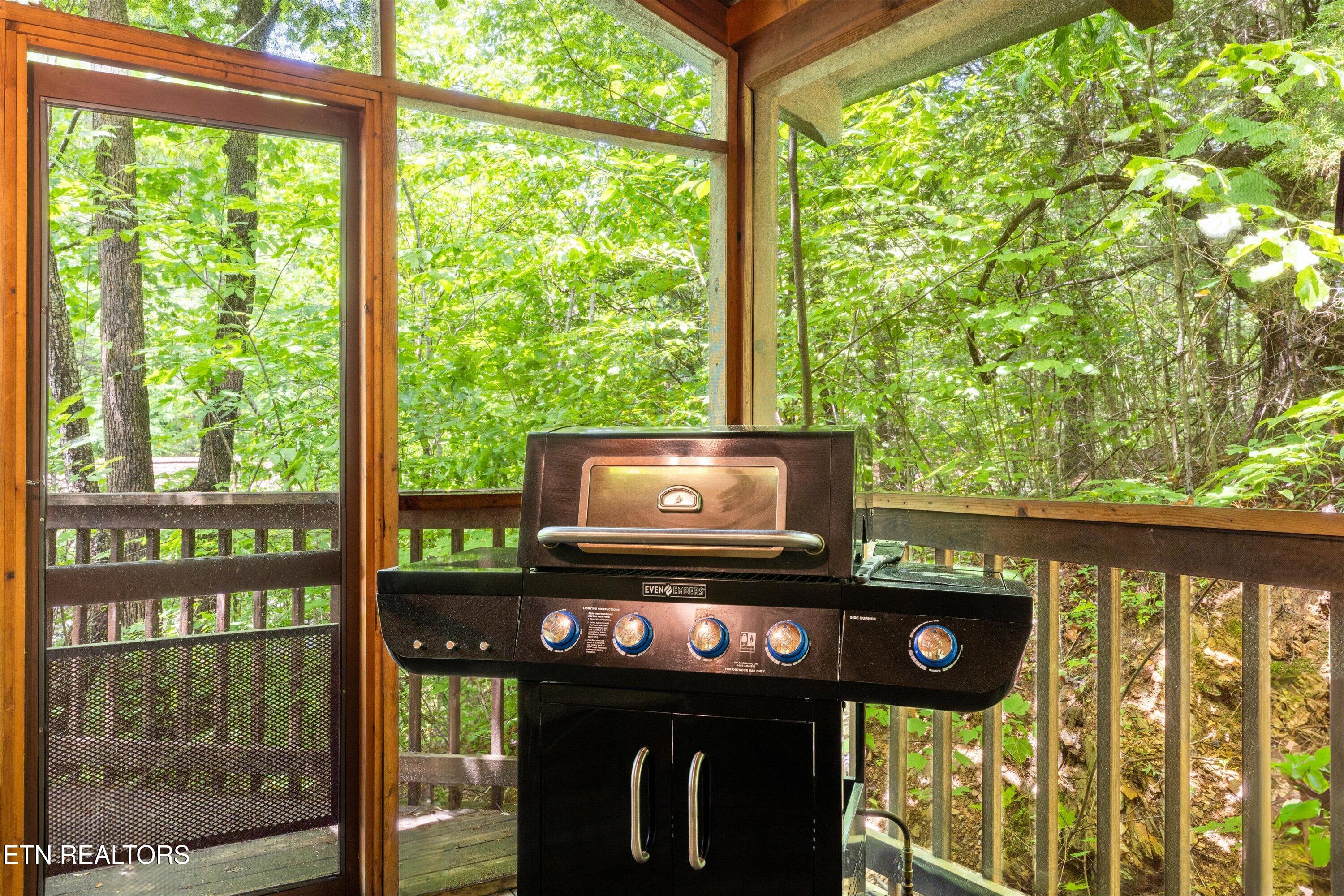 709 Grey Hawk Way