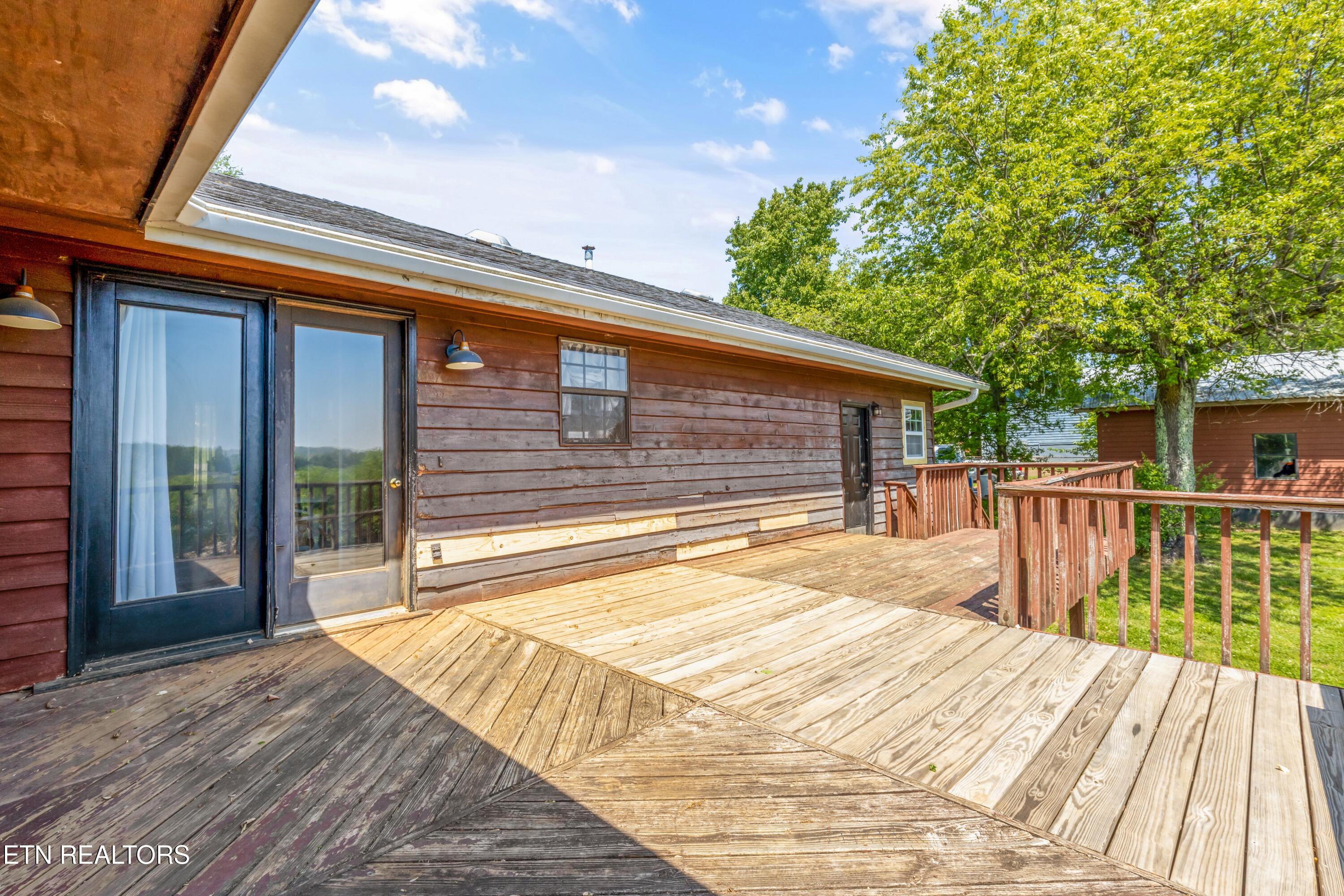 332 Harrison Bend Rd Rd
