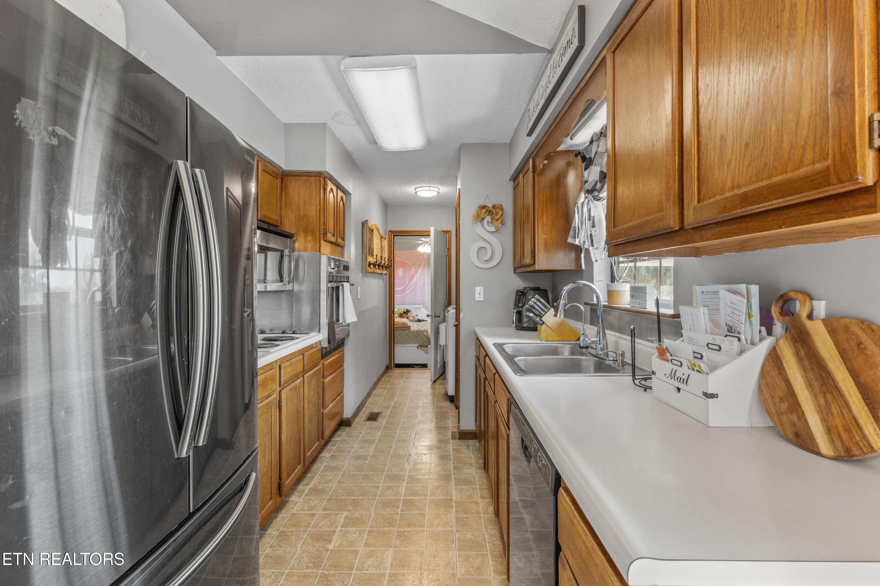 332 Harrison Bend Rd Rd