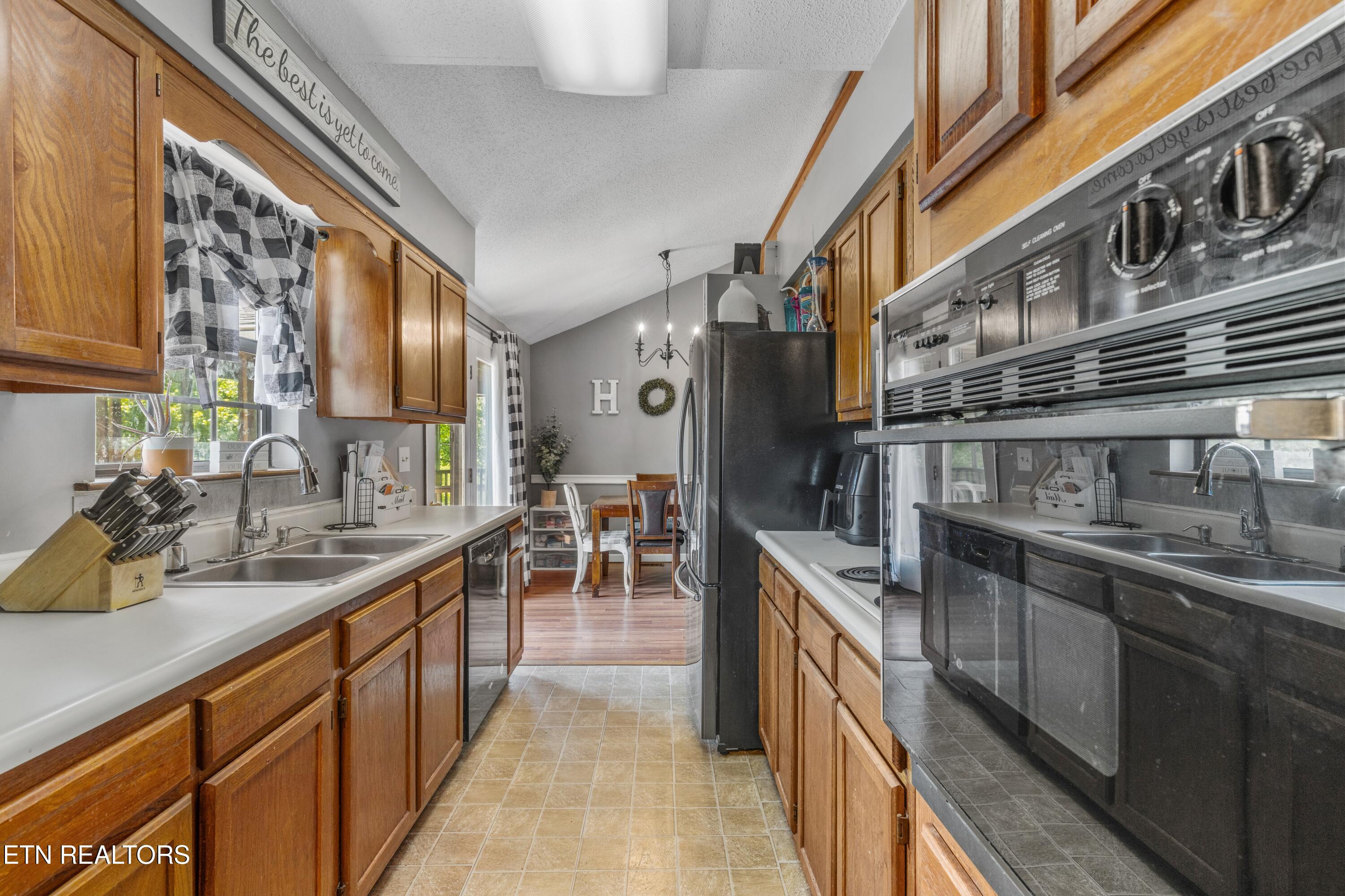 332 Harrison Bend Rd Rd