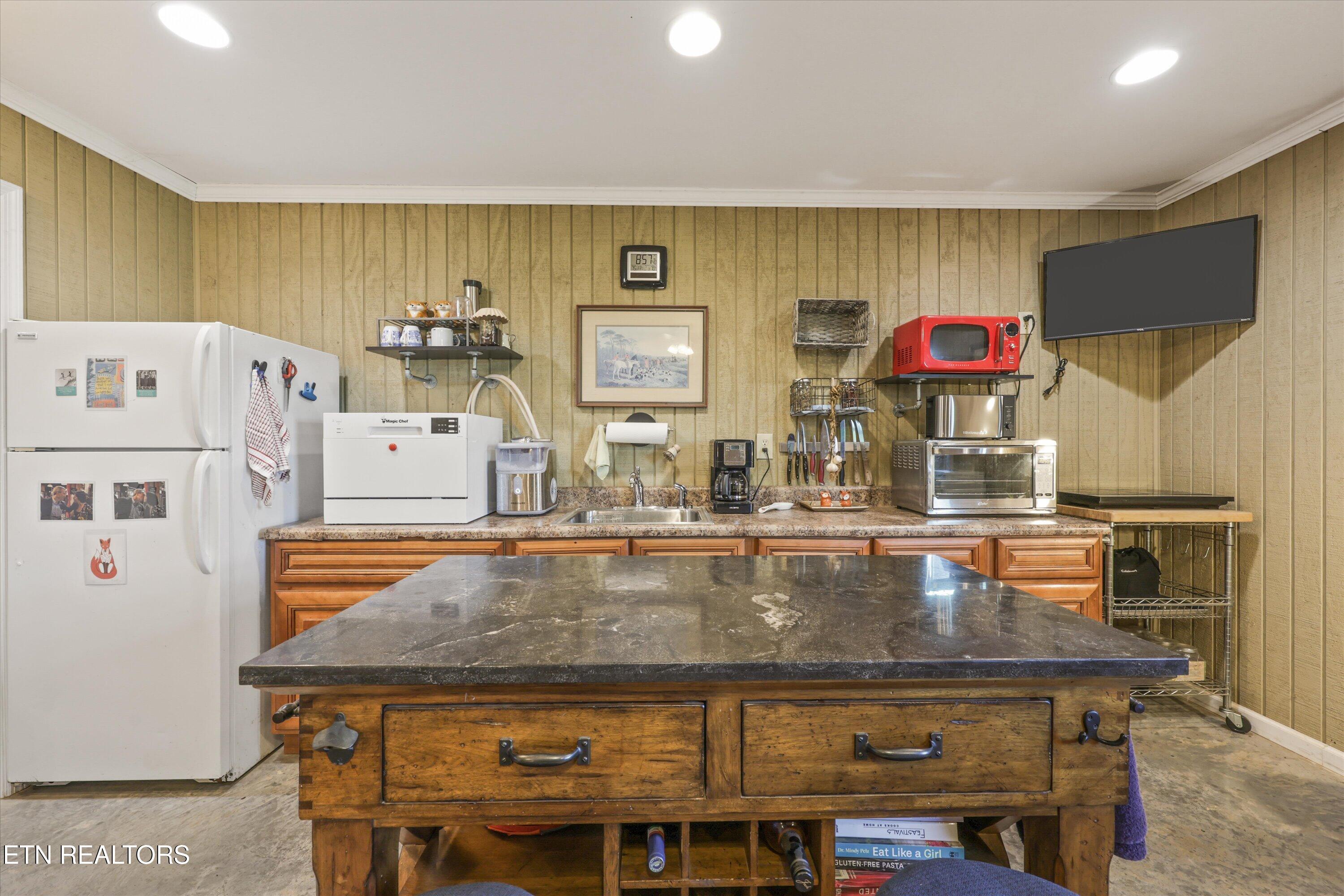 6225 Thorngrove Pike