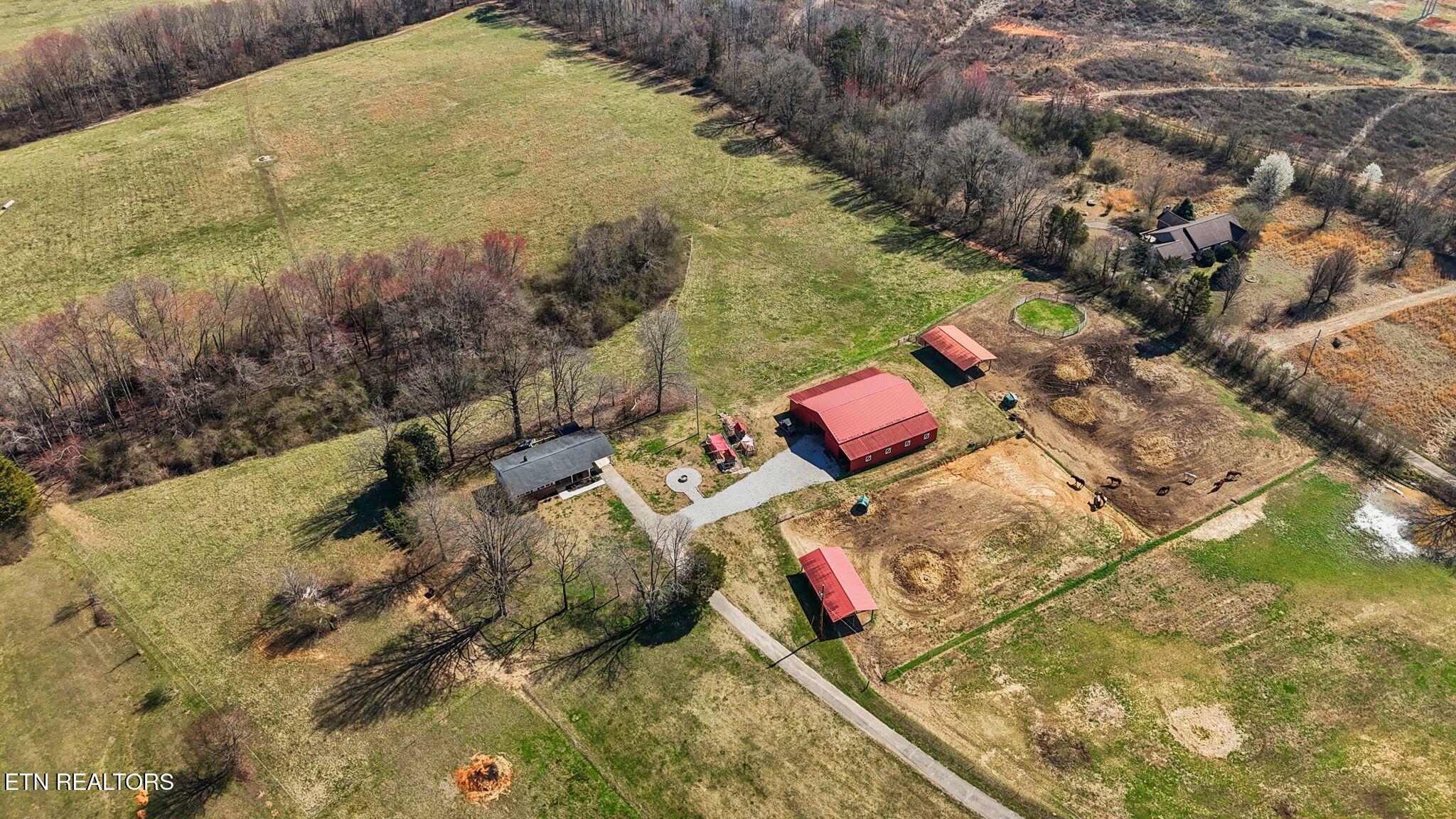 786 Swan Pond Circle Rd