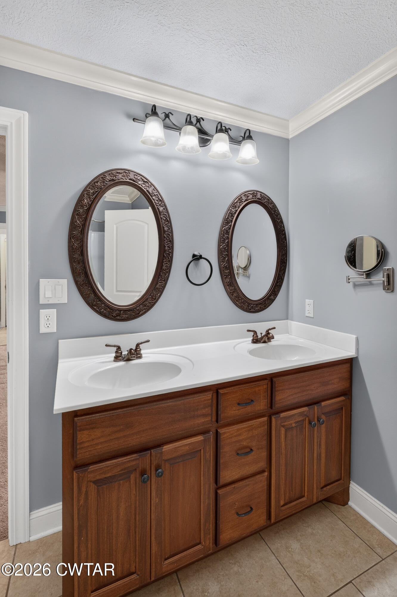30 Clovewood Cove