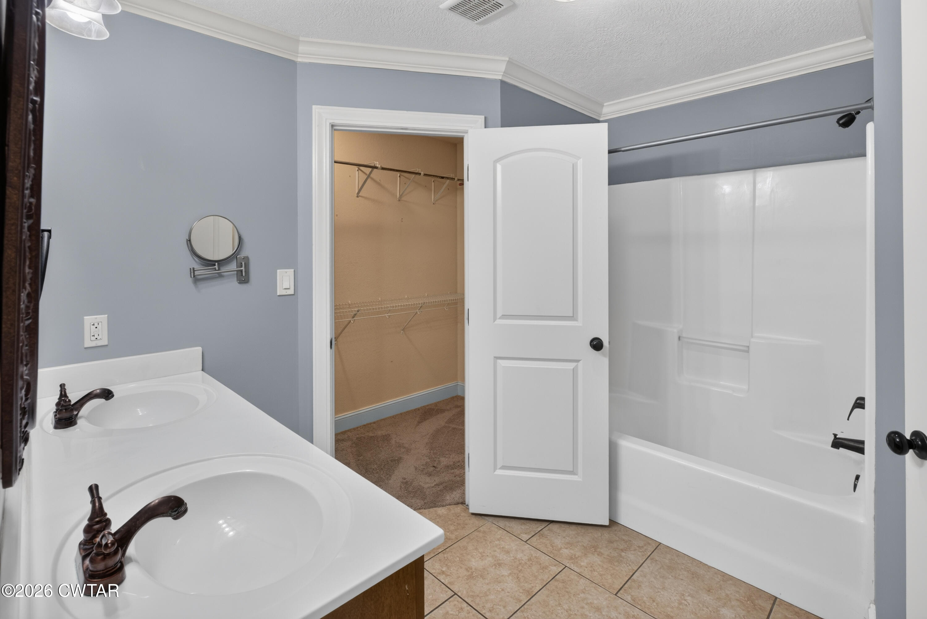 30 Clovewood Cove