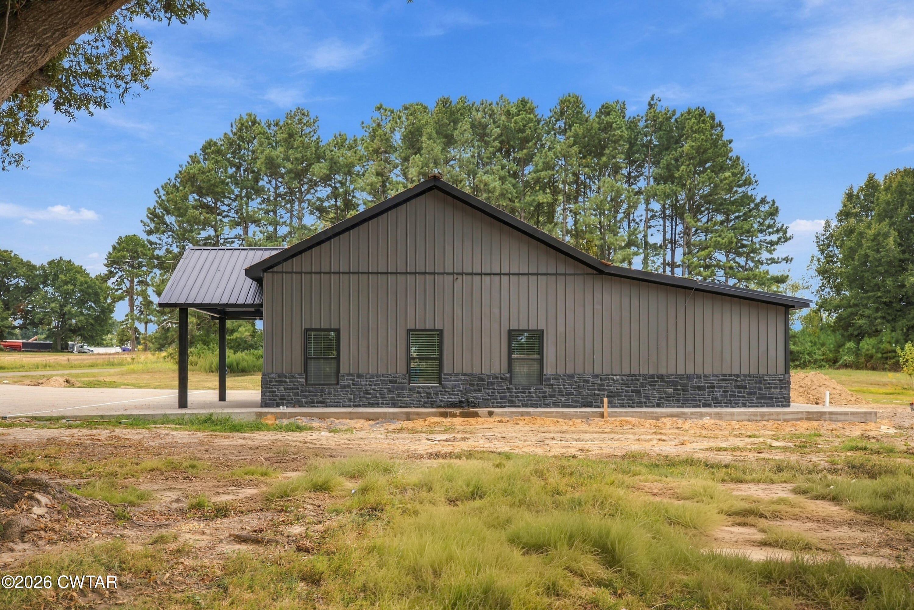 112 Roberts Road