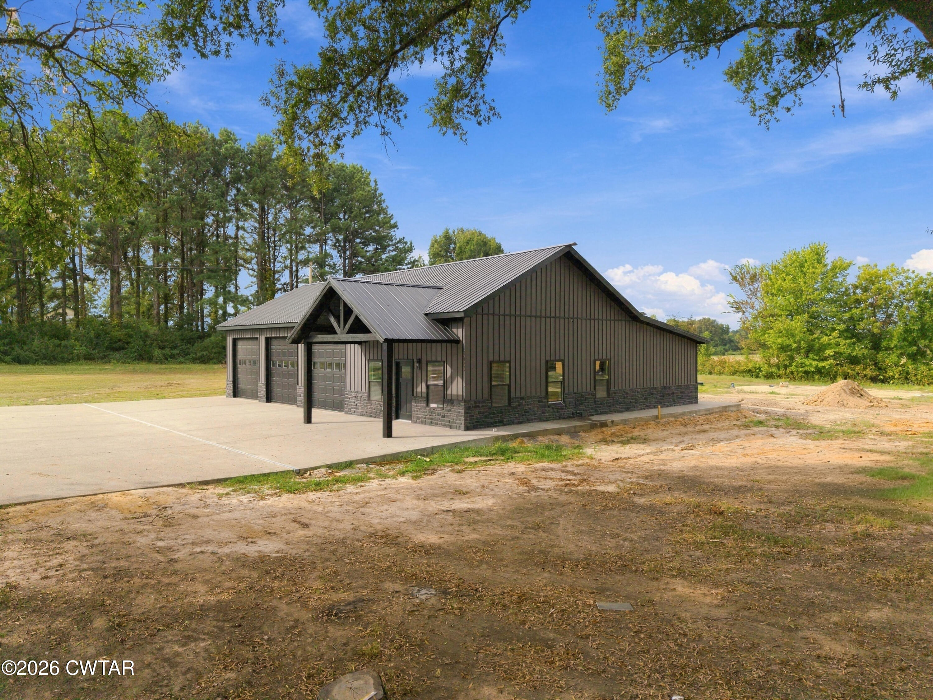 112 Roberts Road