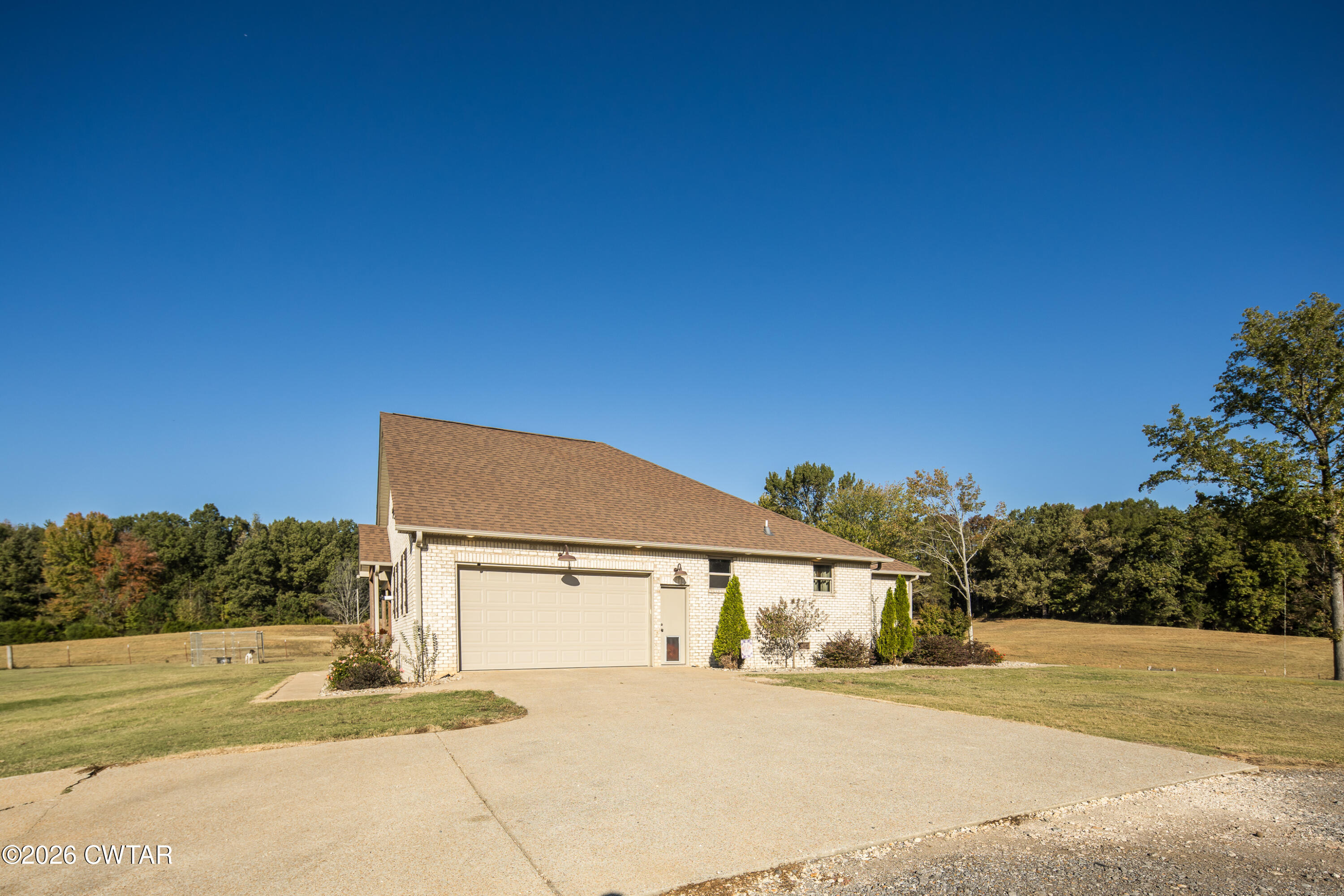 217 Slim Charlton Road