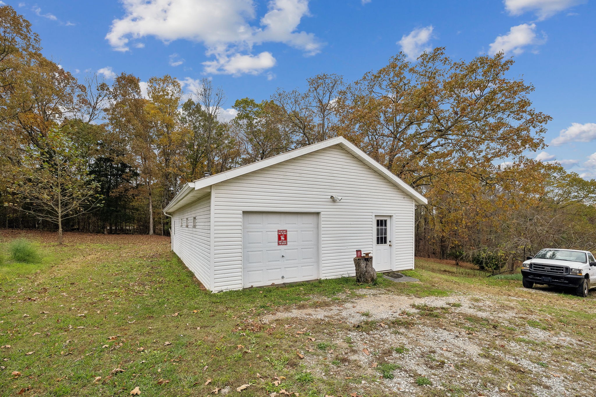 335 Pleasant Hill Rd