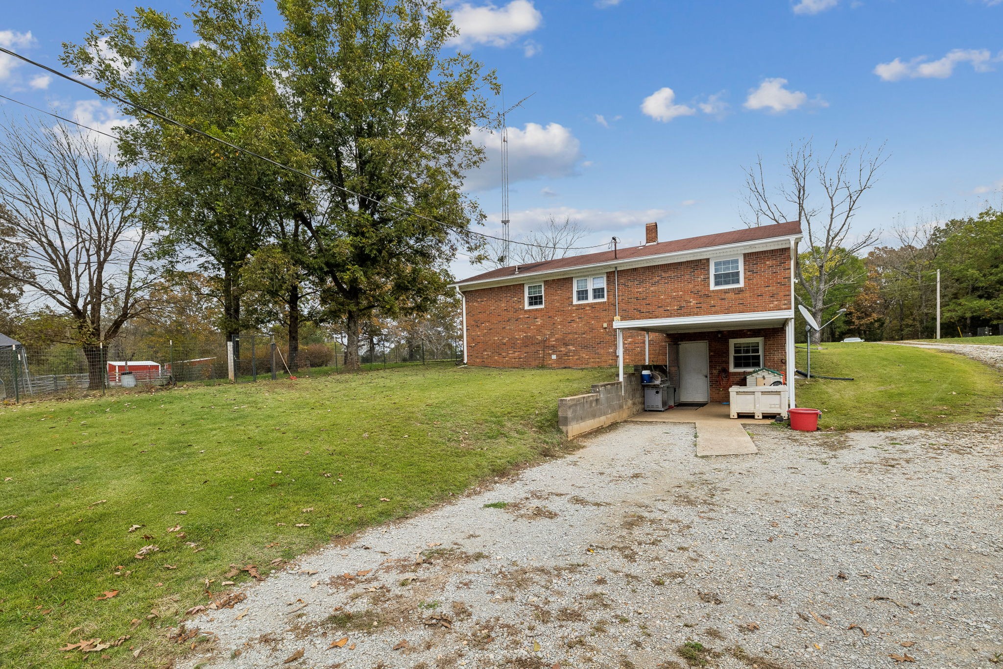 335 Pleasant Hill Rd