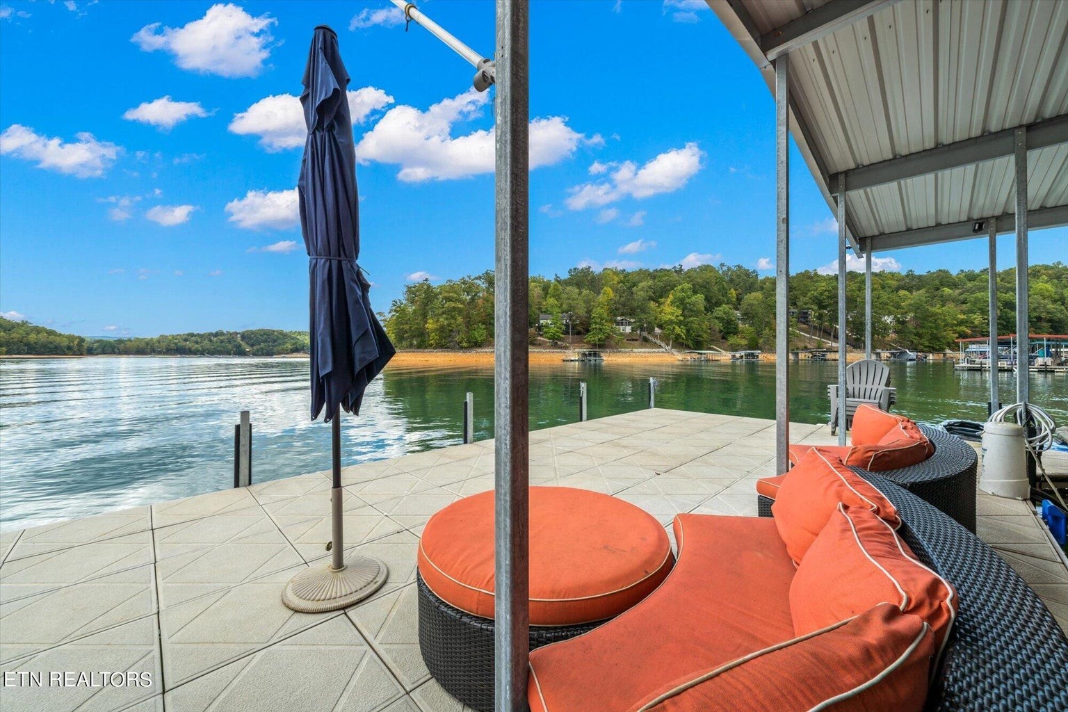 1123 Cove Pointe Rd