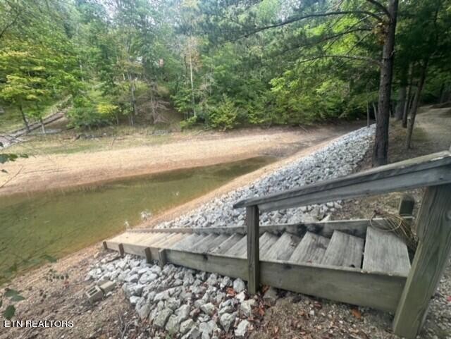 1123 Cove Pointe Rd
