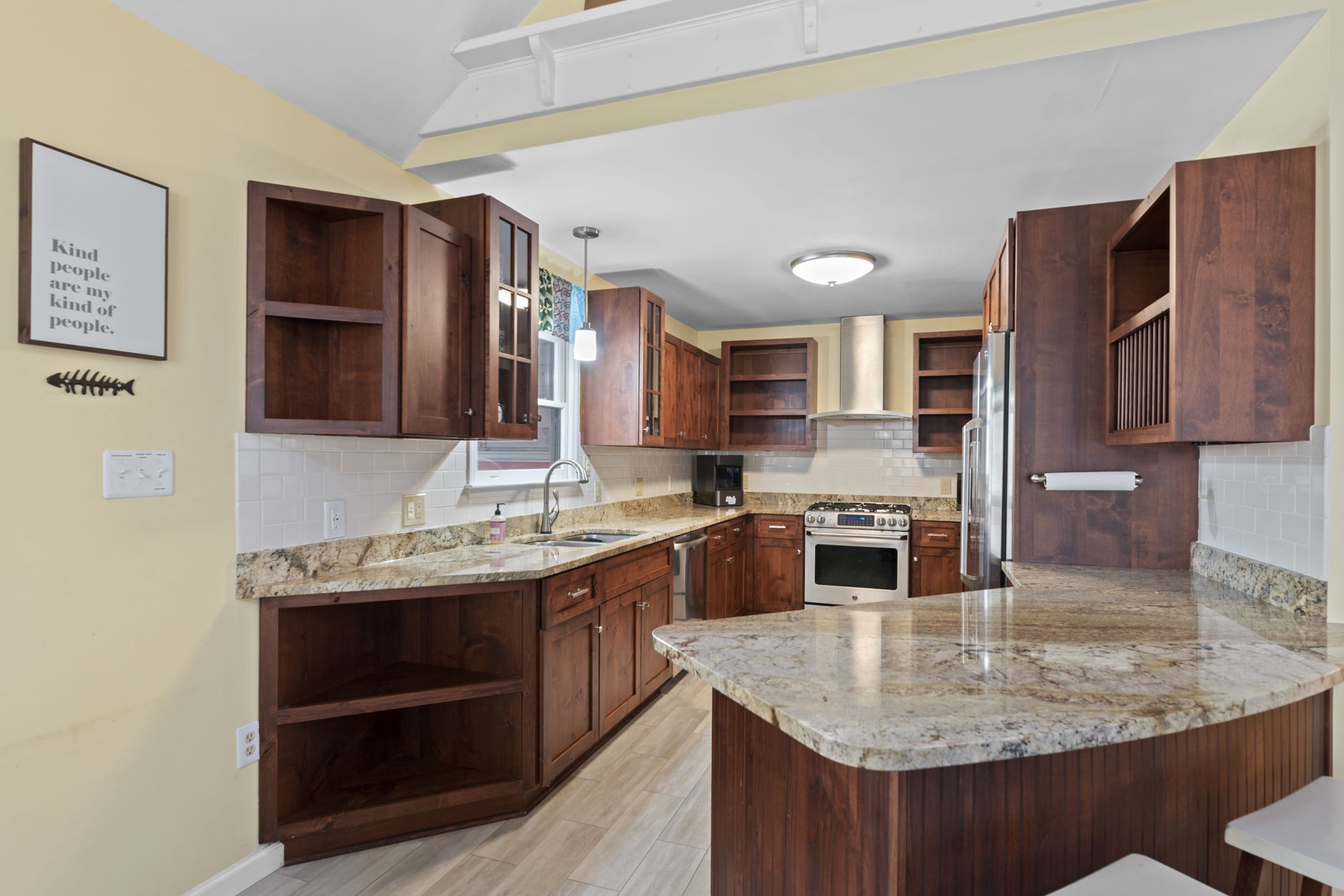1123 Cove Pointe Rd