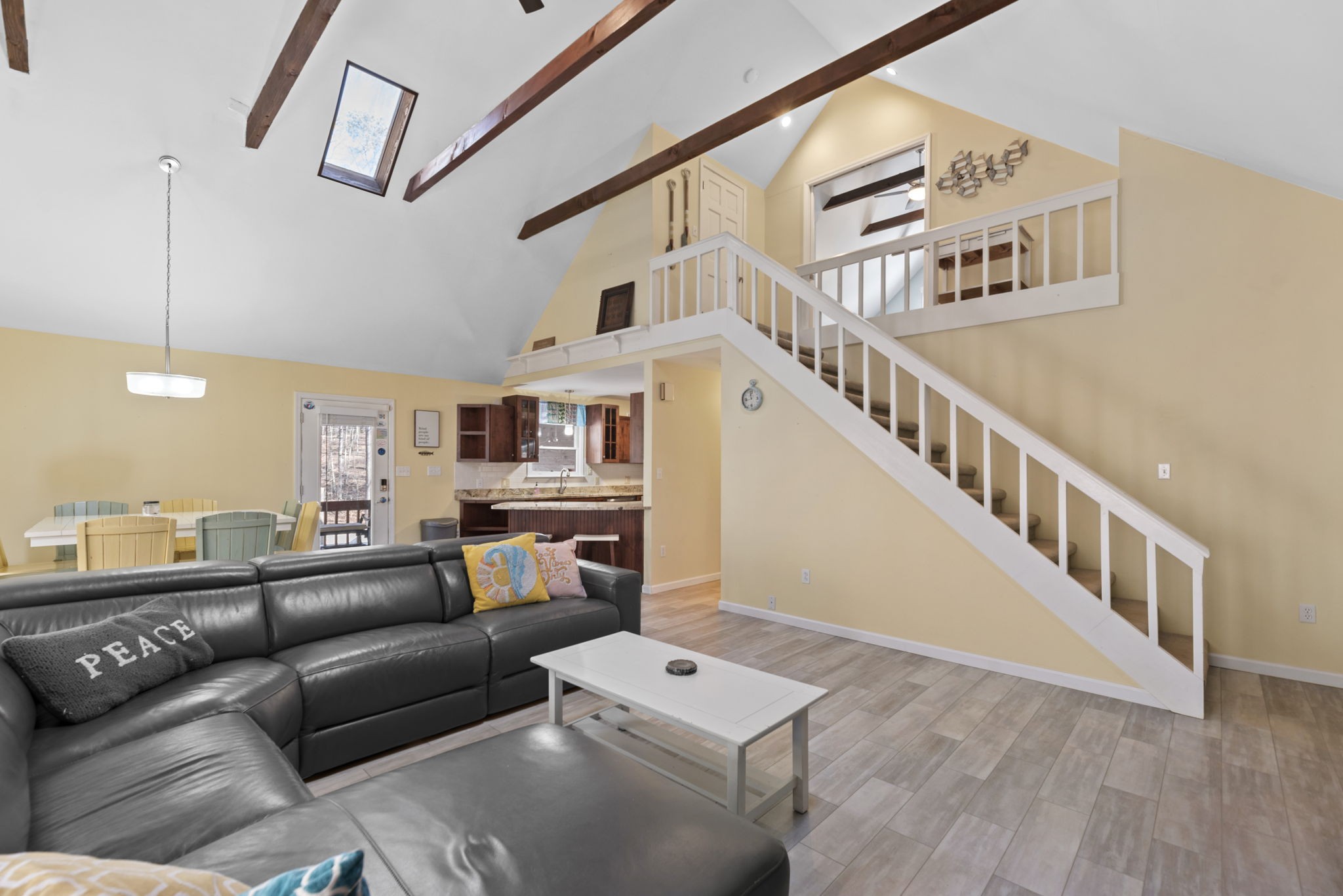 1123 Cove Pointe Rd