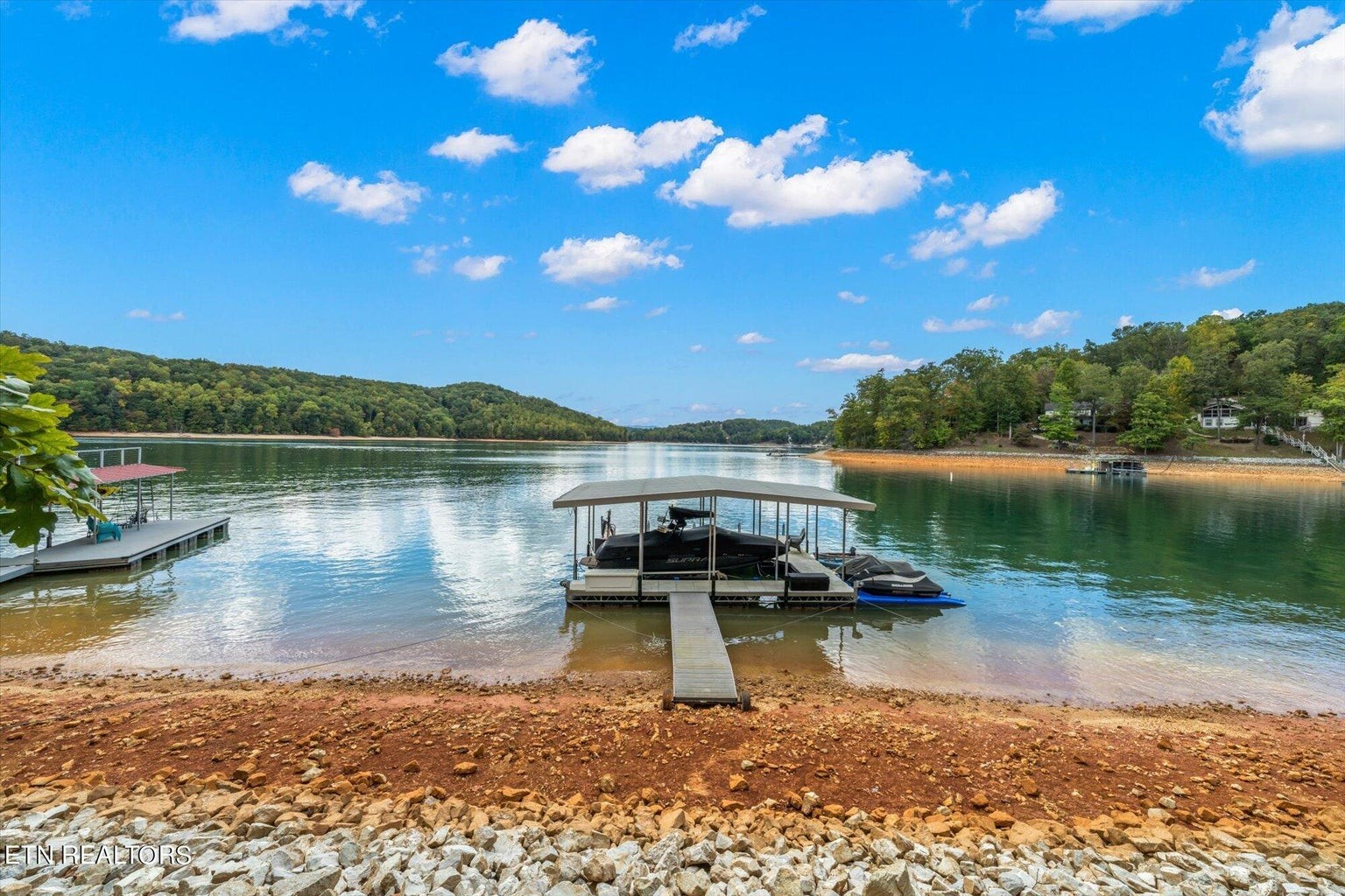 1123 Cove Pointe Rd