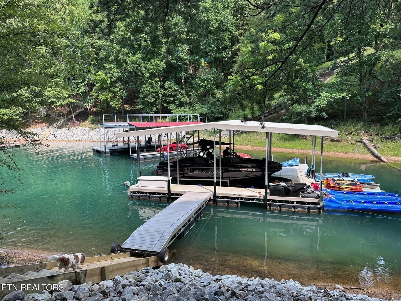 1123 Cove Pointe Rd
