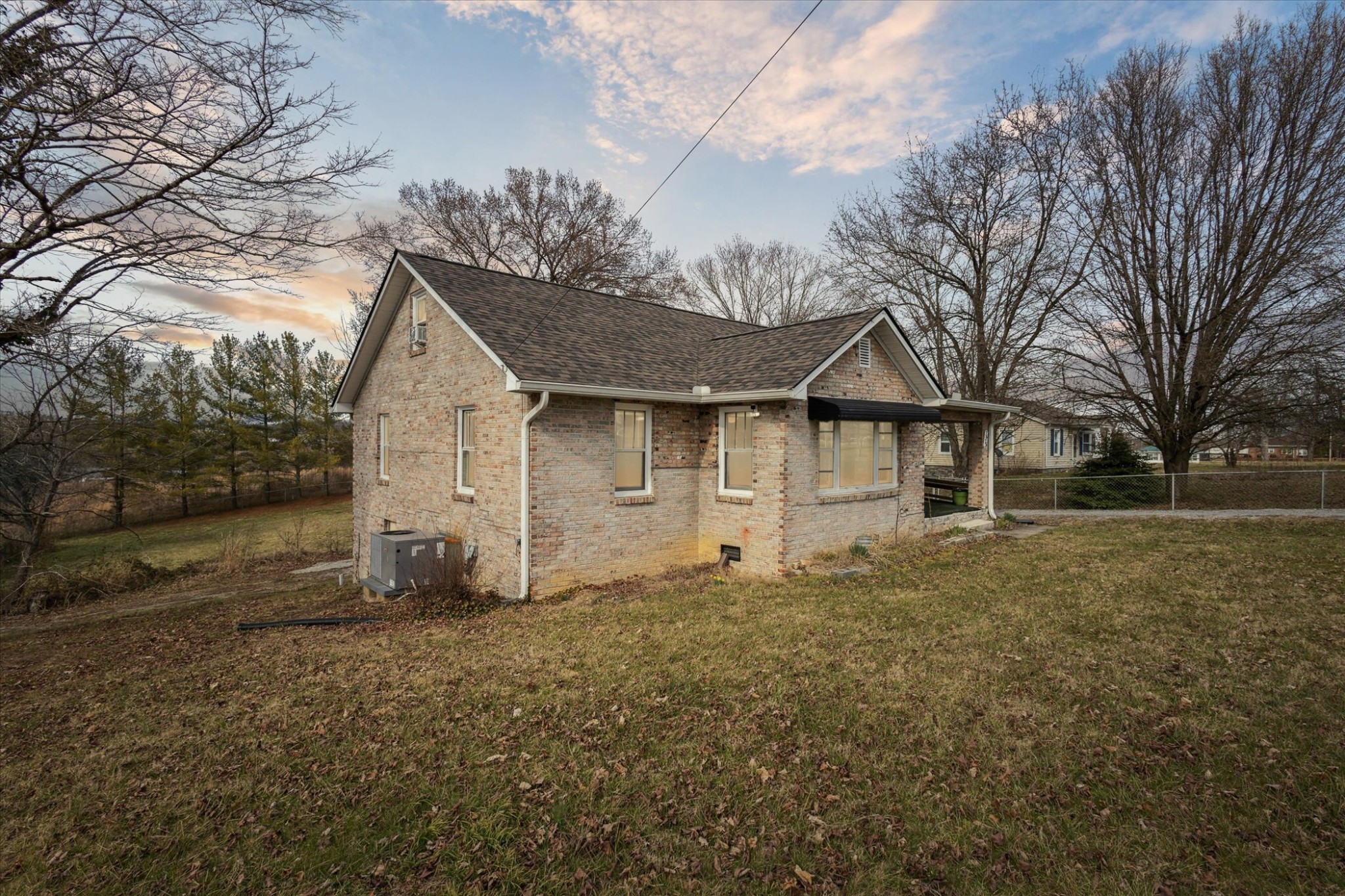 7675 E Andrew Johnson Hwy
