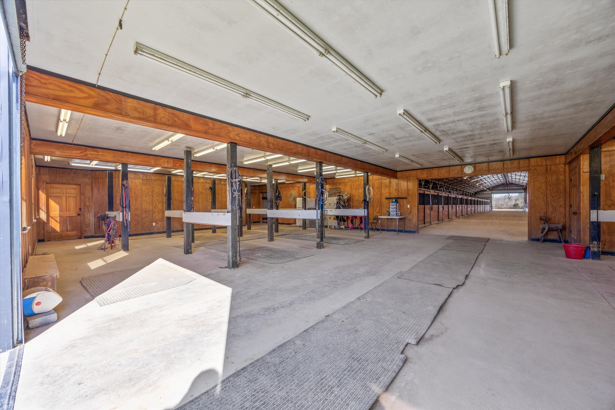 1255 County Road 72
