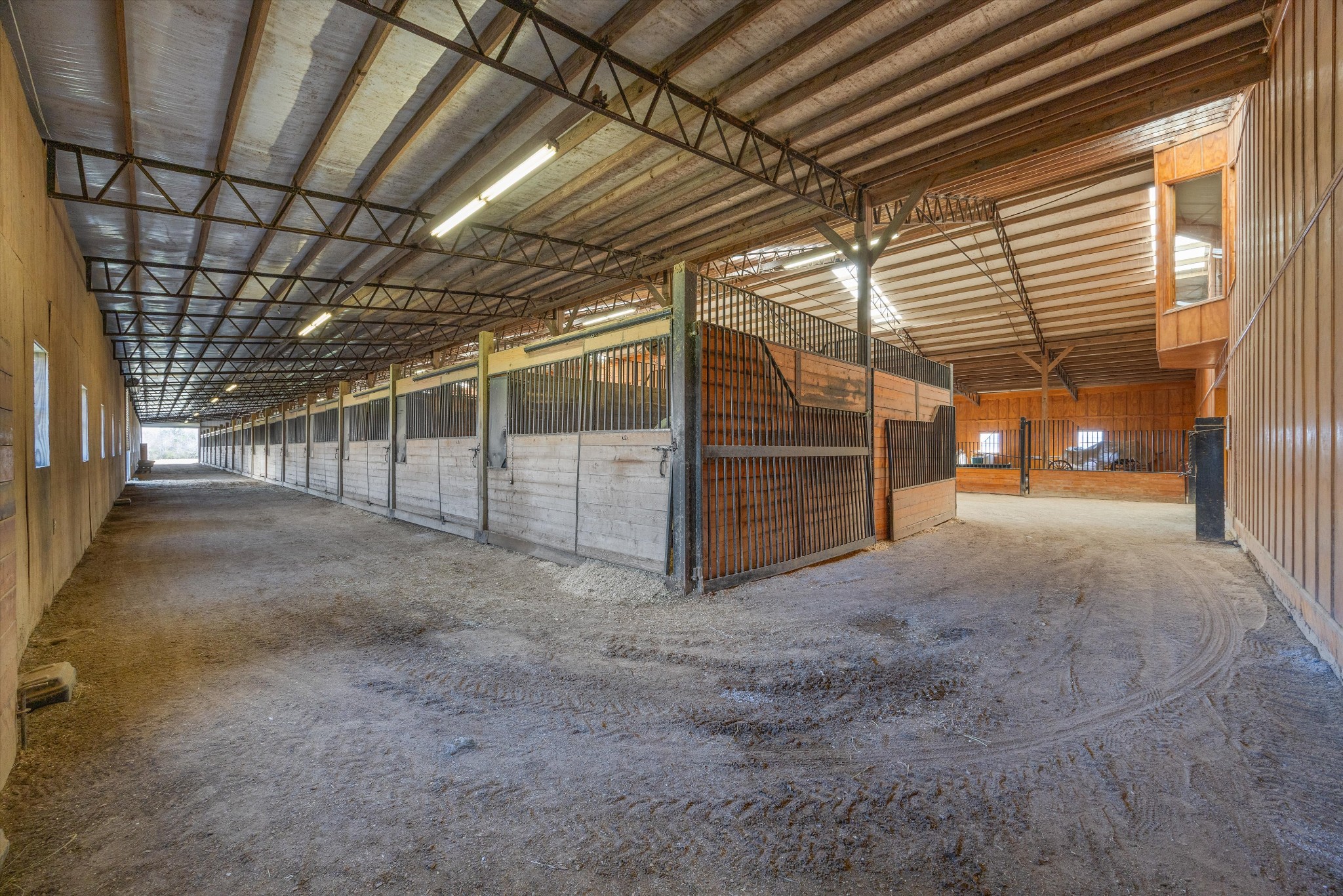 1255 County Road 72