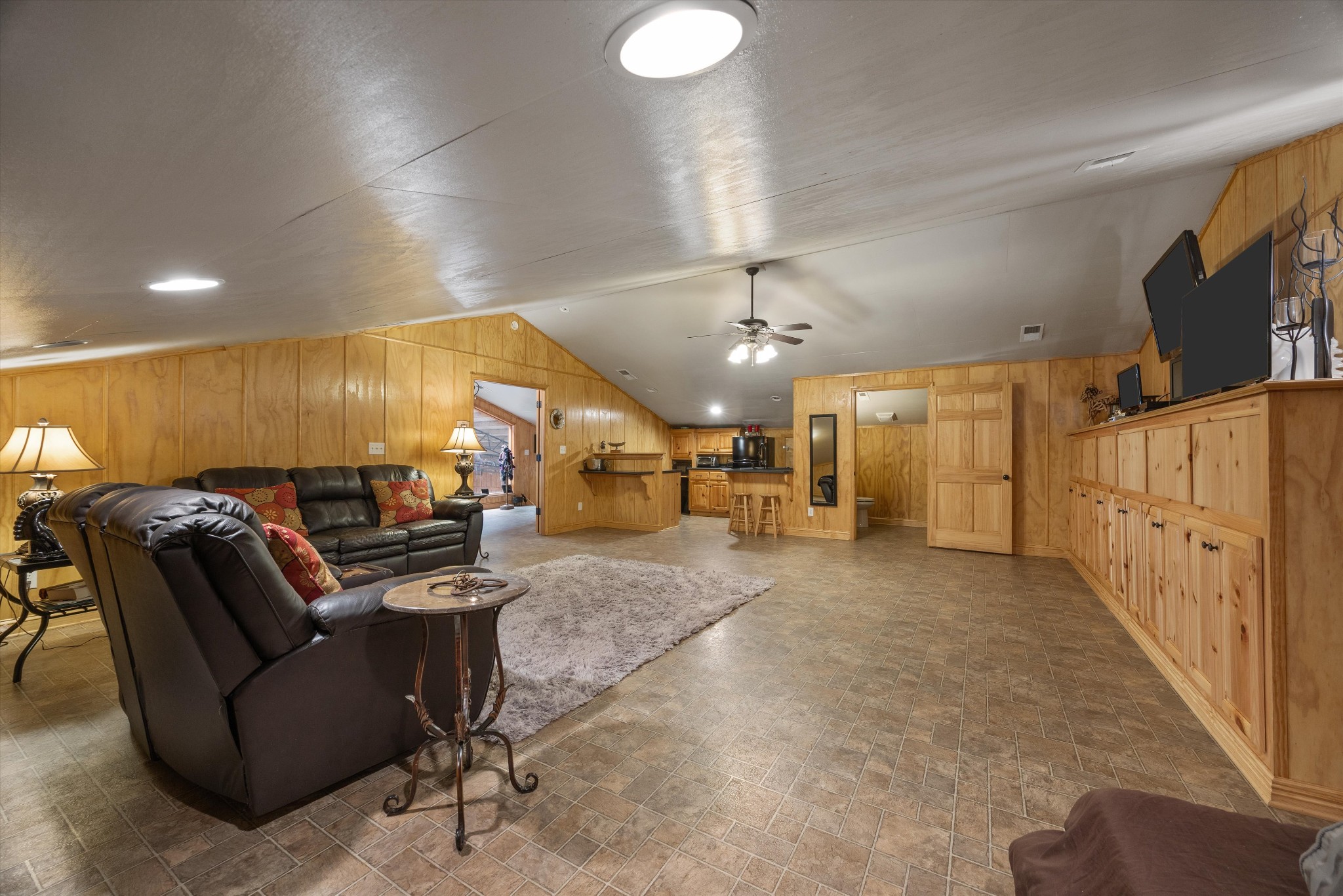 1255 County Road 72