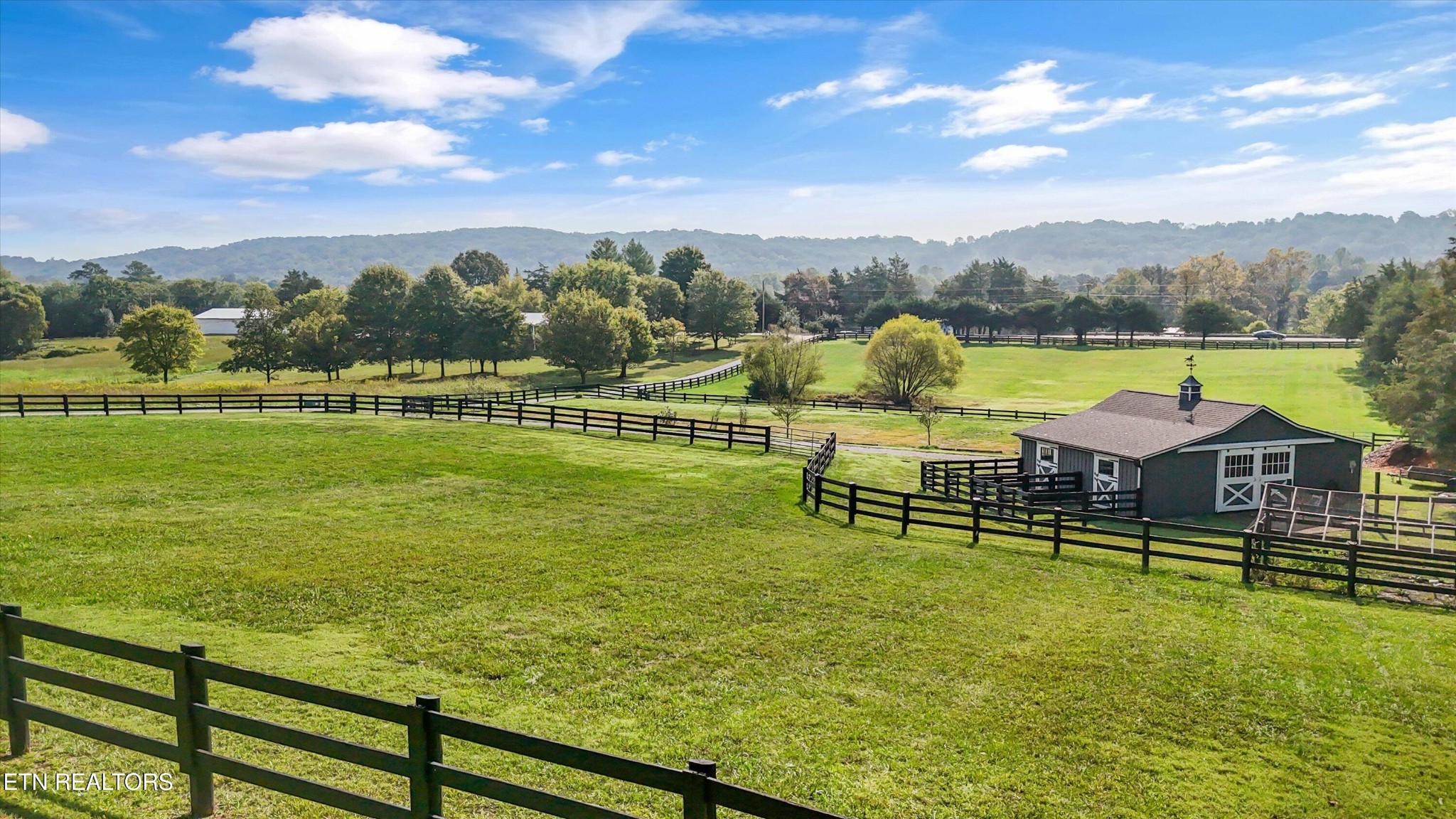 7876 Hines Valley Rd
