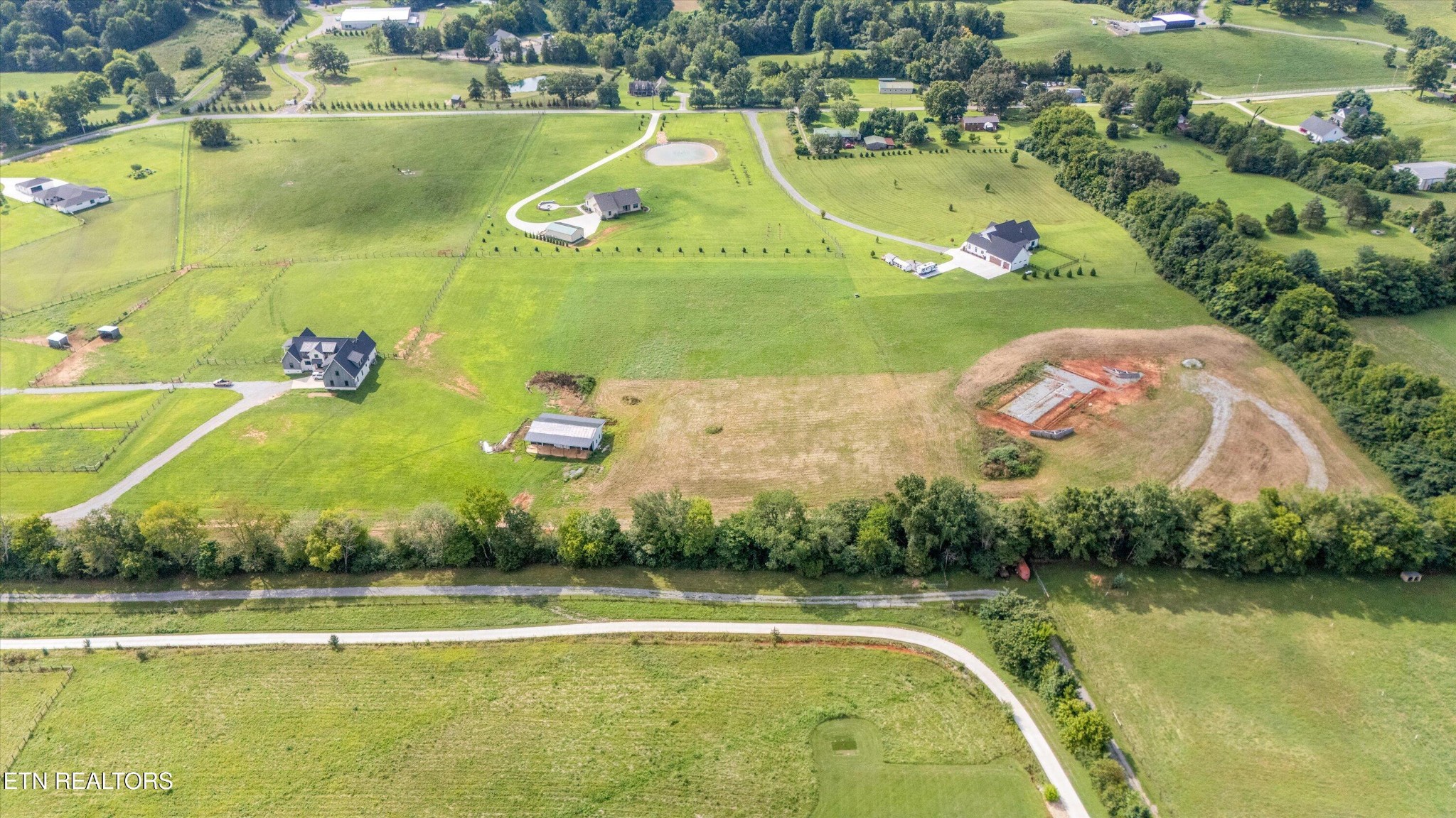 806 Whites Mill Rd